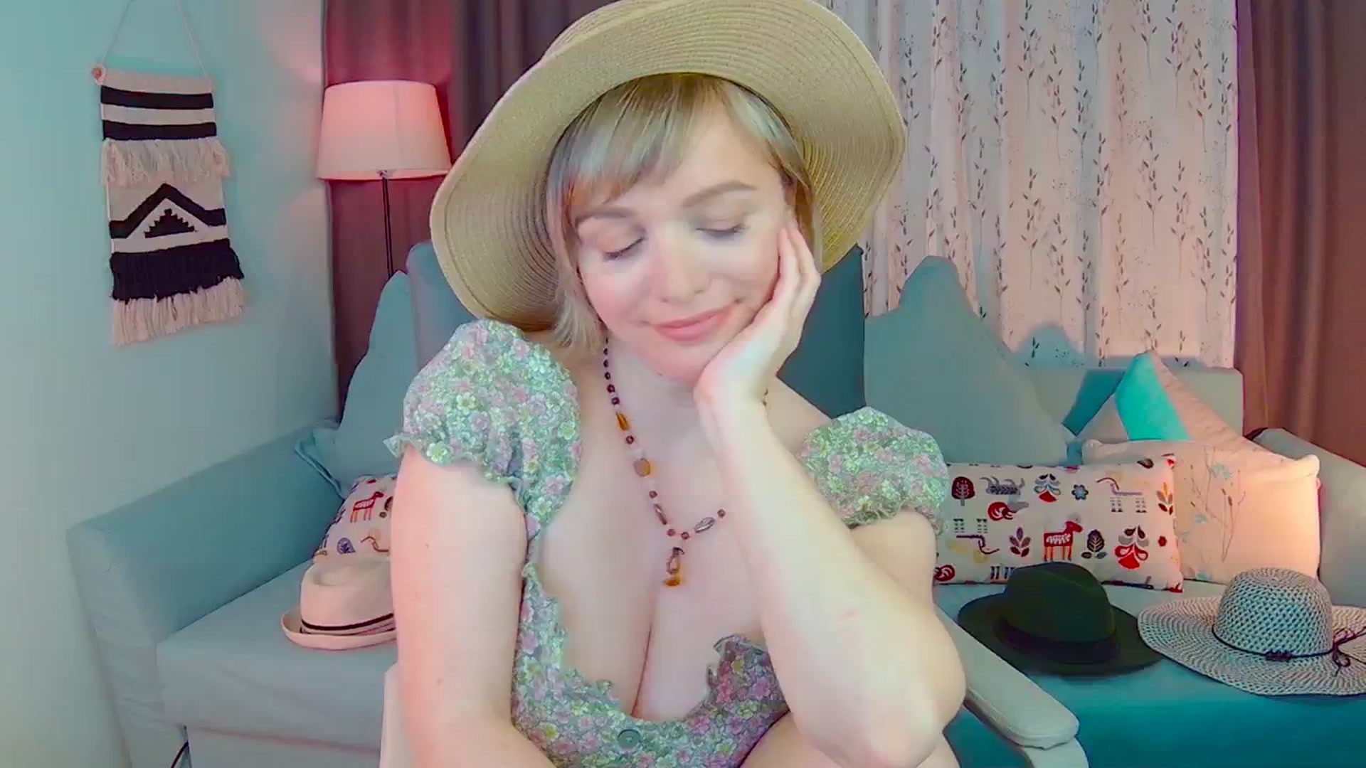Gallery image thumbnail from SweetDazzle's myfreecams stream on, 02/19/2025, 20:56 image 2 of 20