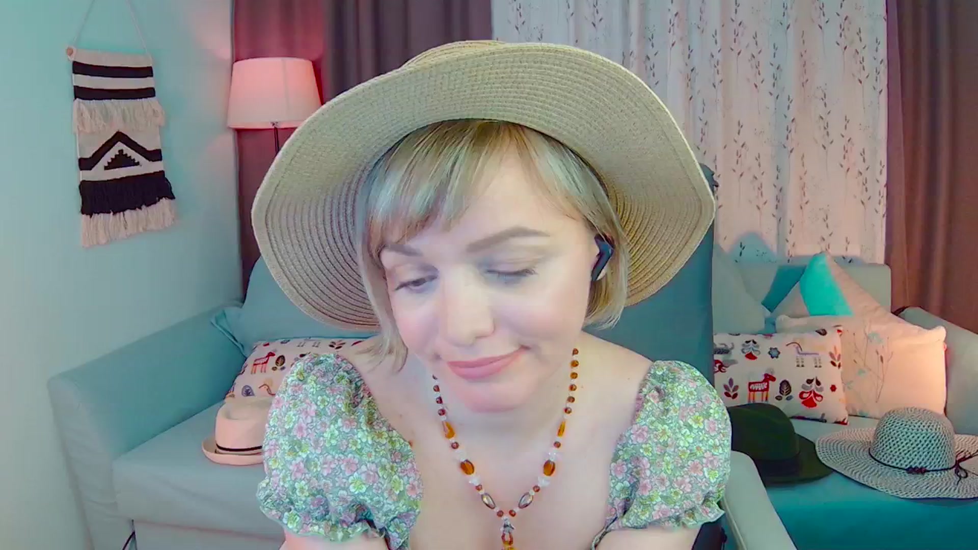 Gallery image thumbnail from SweetDazzle's myfreecams stream on, 02/19/2025, 22:20 image 2 of 20