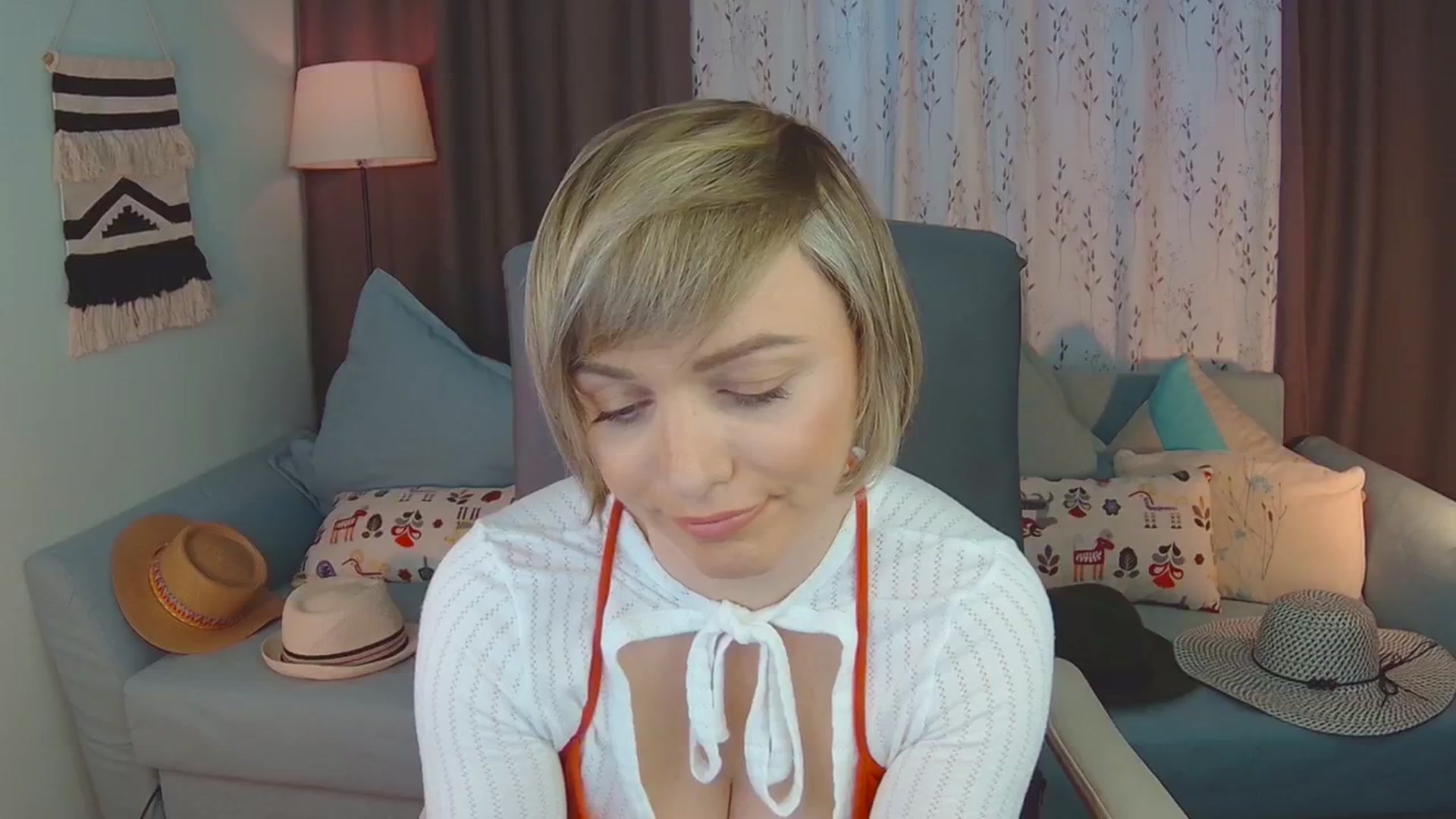 Gallery image thumbnail from SweetDazzle's myfreecams stream on, 02/21/2025, 15:16 image 11 of 20