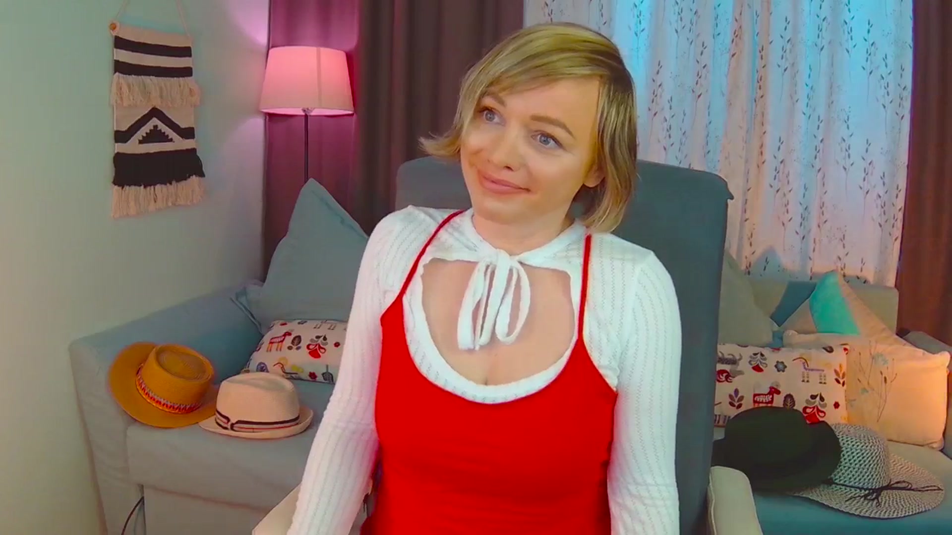 Gallery image thumbnail from SweetDazzle's myfreecams stream on, 02/26/2025, 10:55 image 18 of 20