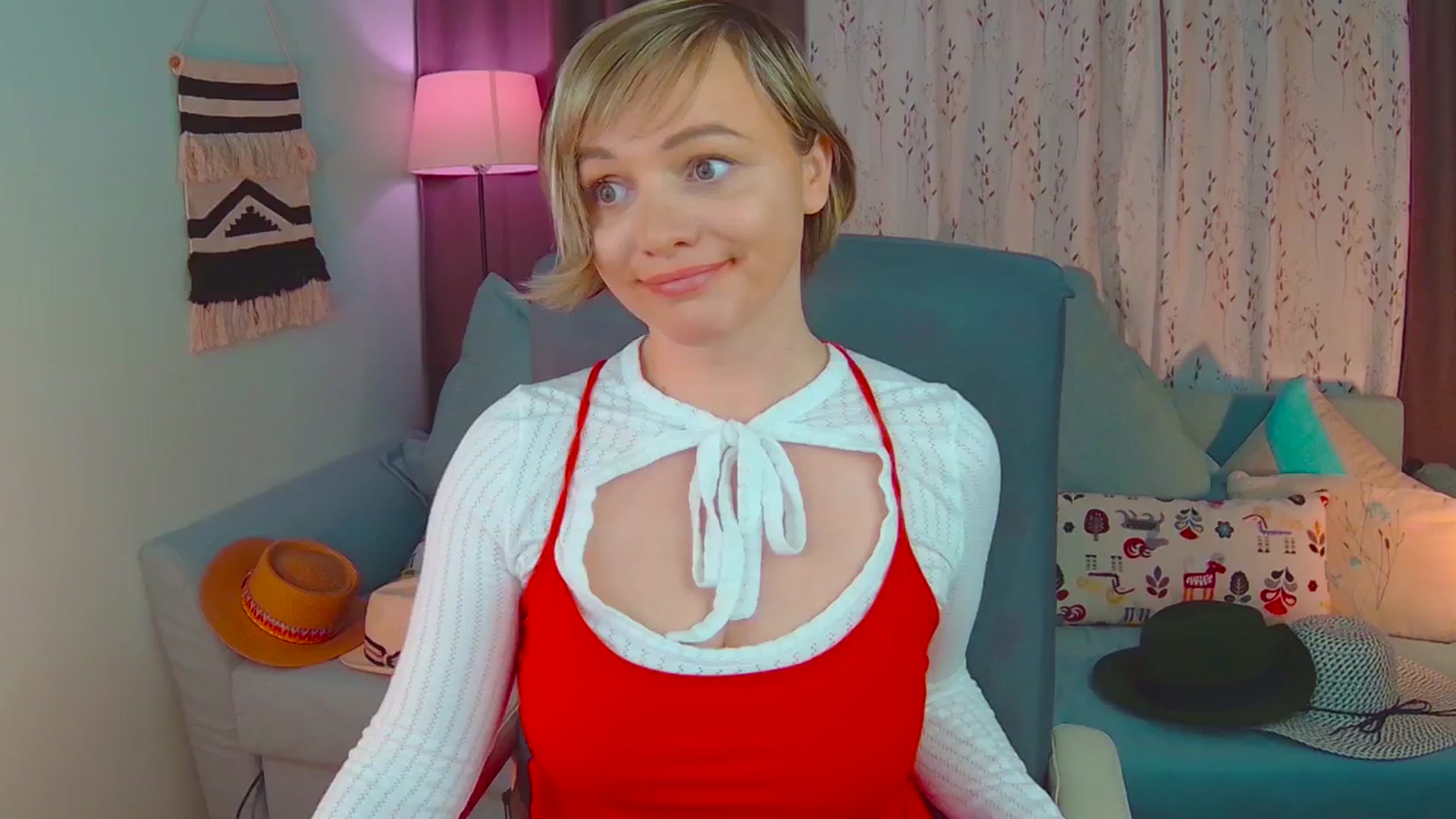 Gallery image thumbnail from SweetDazzle's myfreecams stream on, 02/26/2025, 18:49 image 18 of 20