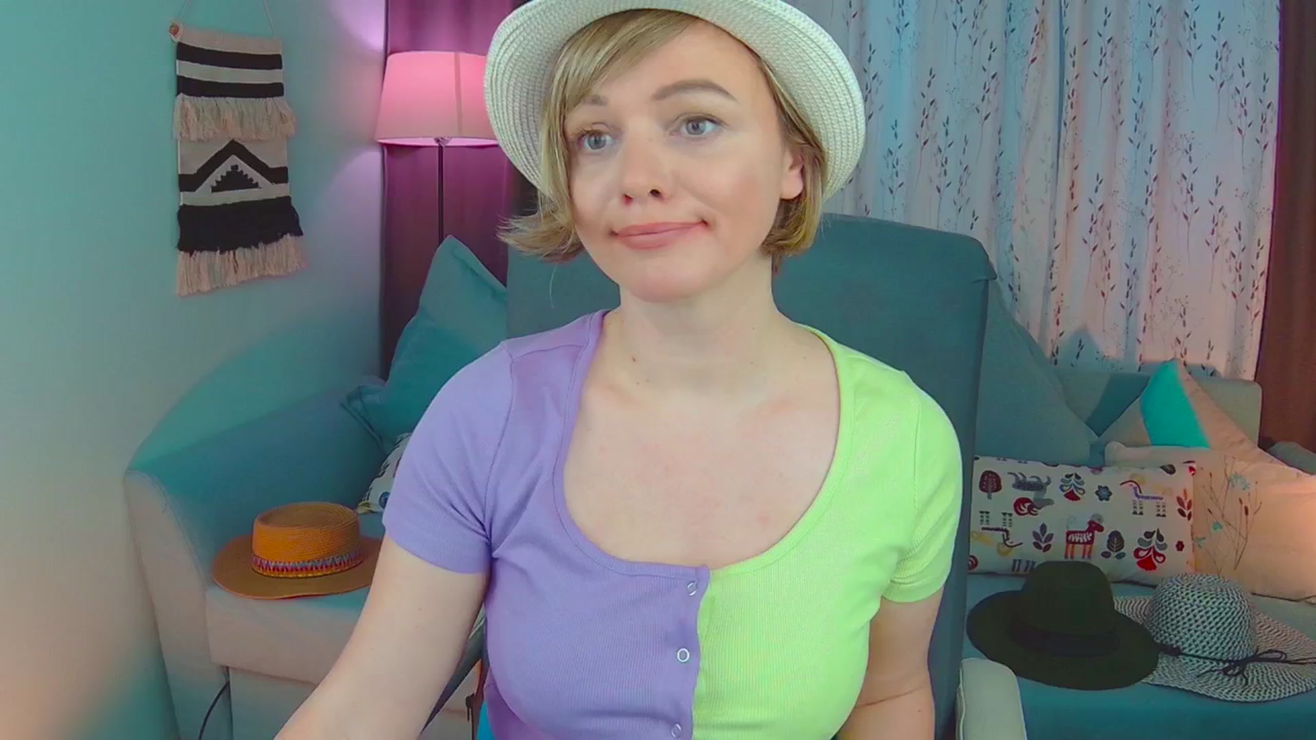 Gallery image thumbnail from SweetDazzle's myfreecams stream on, 02/27/2025, 14:47 image 10 of 20