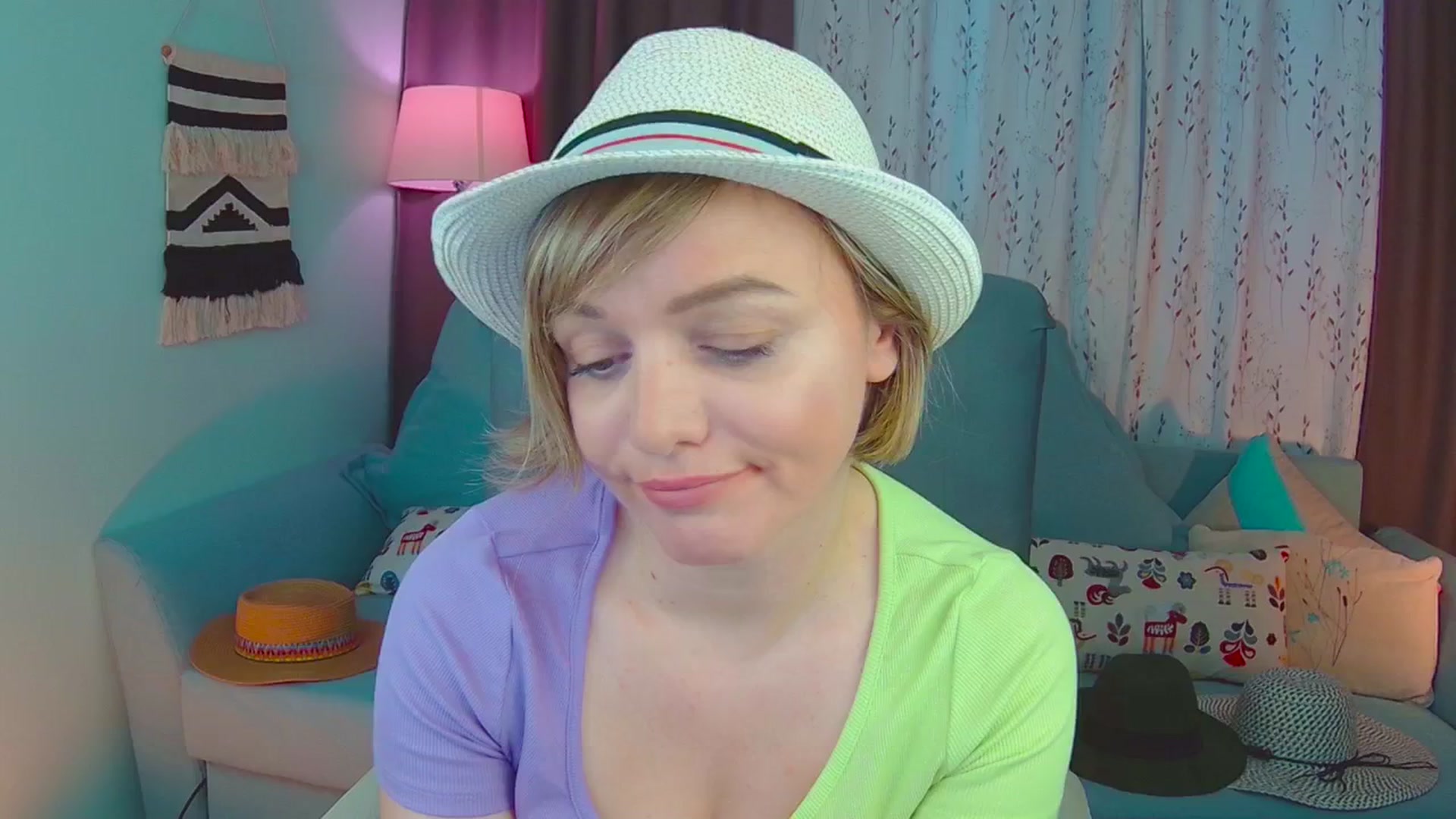 Gallery image thumbnail from SweetDazzle's myfreecams stream on, 02/27/2025, 14:47 image 17 of 20