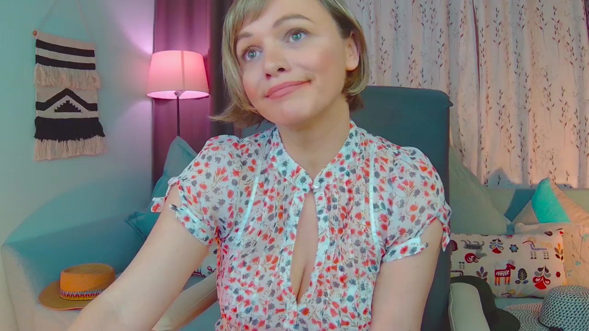 Gallery image thumbnail from SweetDazzle's myfreecams stream on, 02/28/2025, 16:29 image 16 of 20
