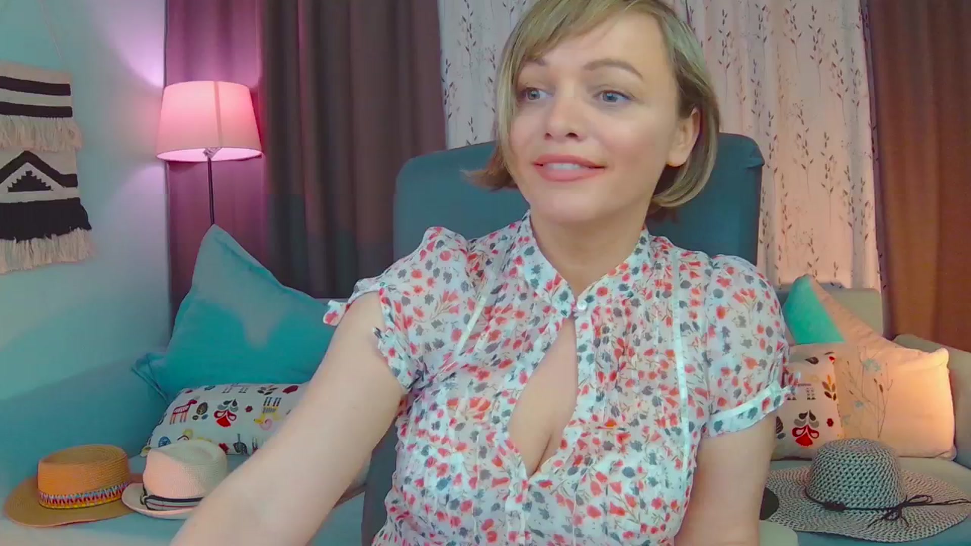 Gallery image thumbnail from SweetDazzle's myfreecams stream on, 02/28/2025, 18:12 image 11 of 20
