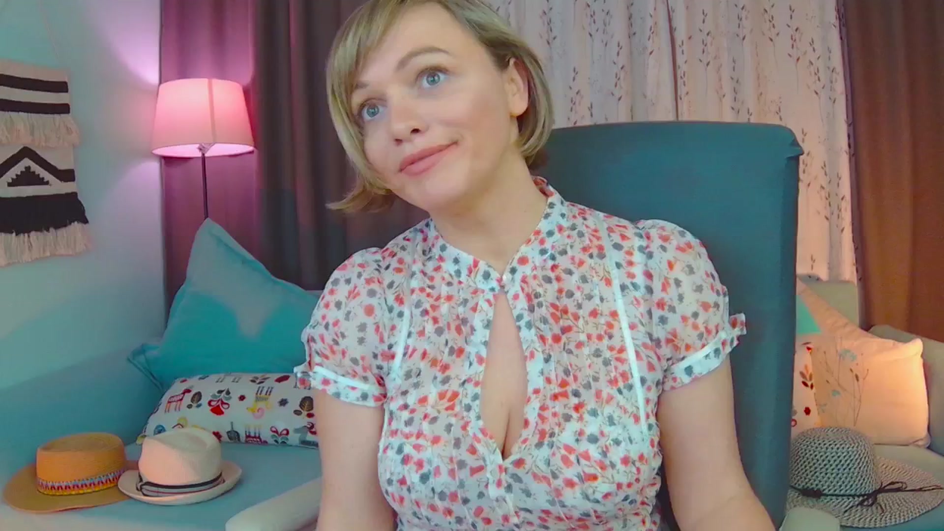 Gallery image thumbnail from SweetDazzle's myfreecams stream on, 02/28/2025, 18:12 image 1 of 20