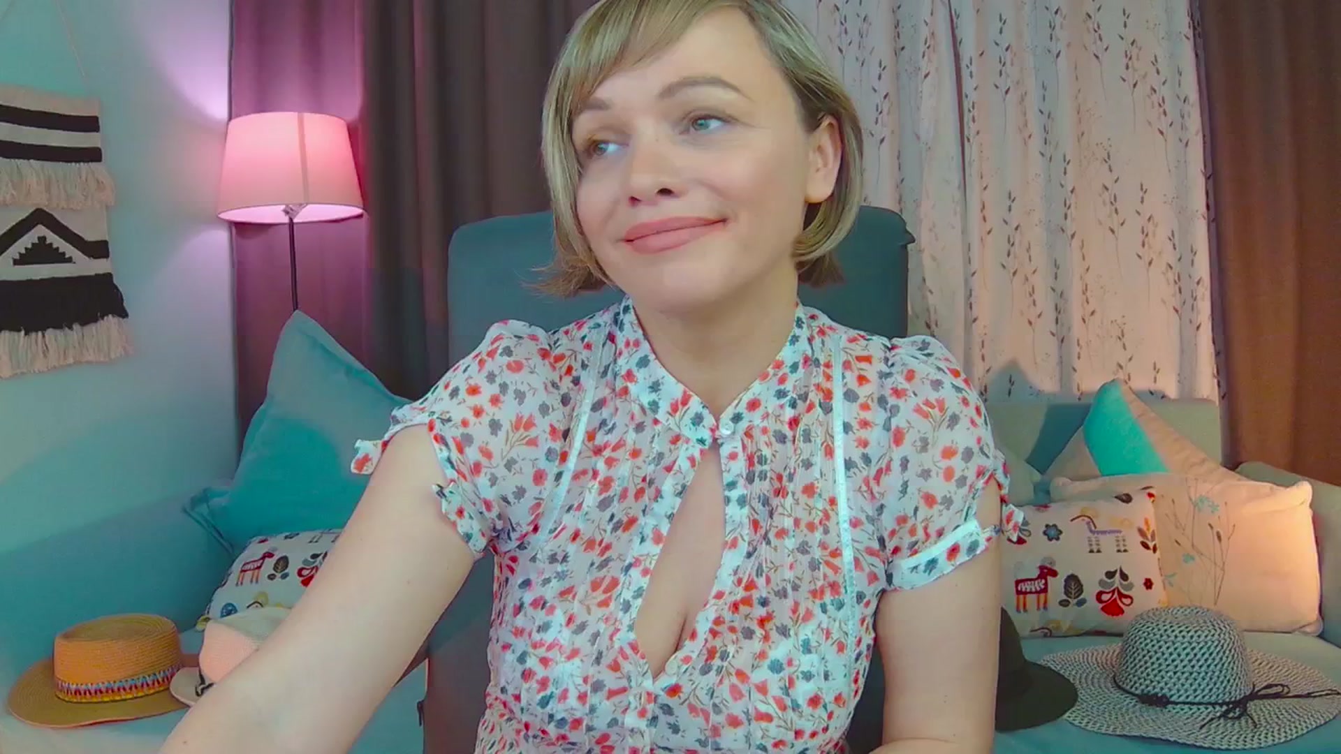 Gallery image thumbnail from SweetDazzle's myfreecams stream on, 02/28/2025, 18:12 image 16 of 20