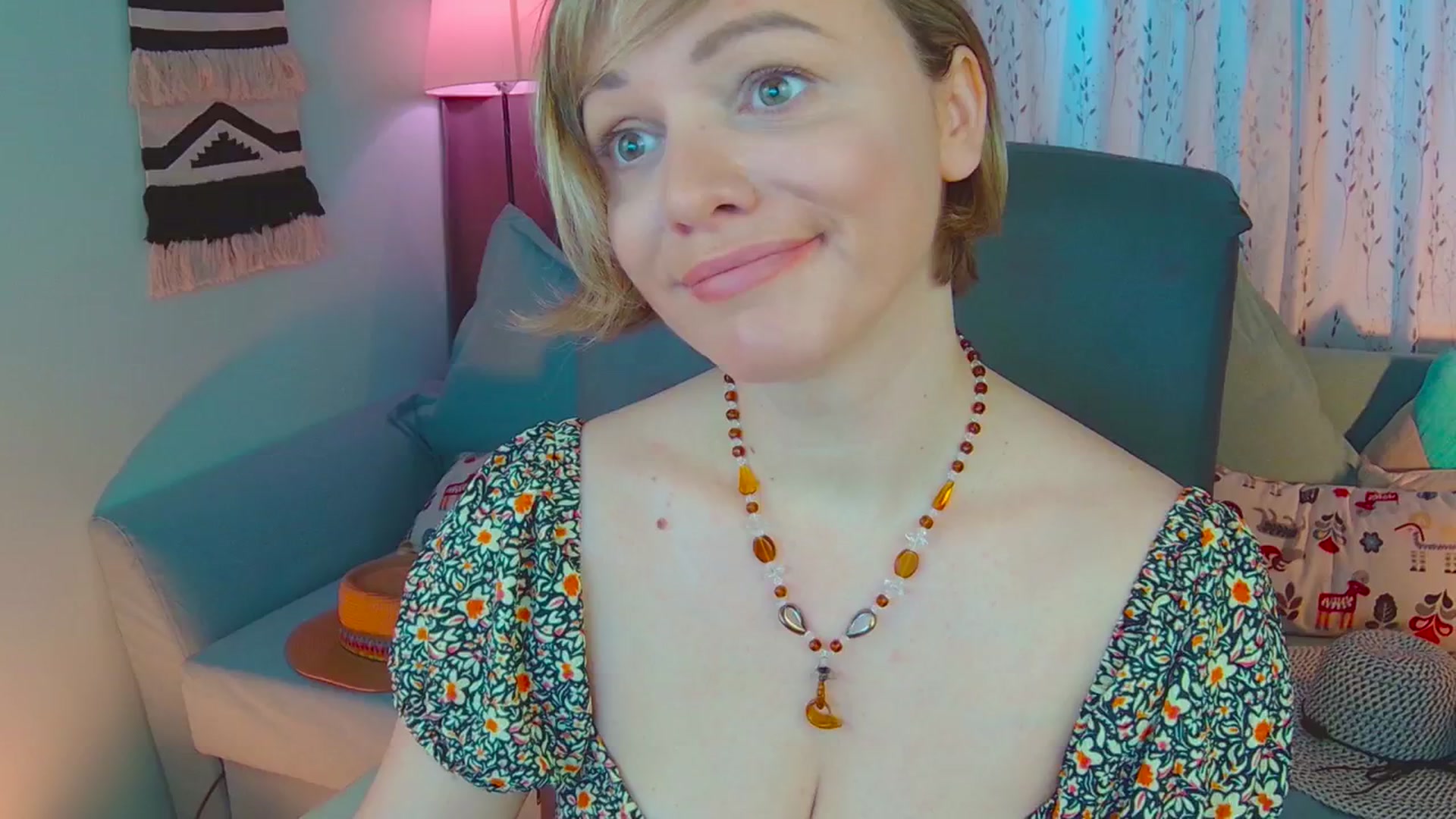 Gallery image thumbnail from SweetDazzle's myfreecams stream on, 03/04/2025, 09:32 image 13 of 20