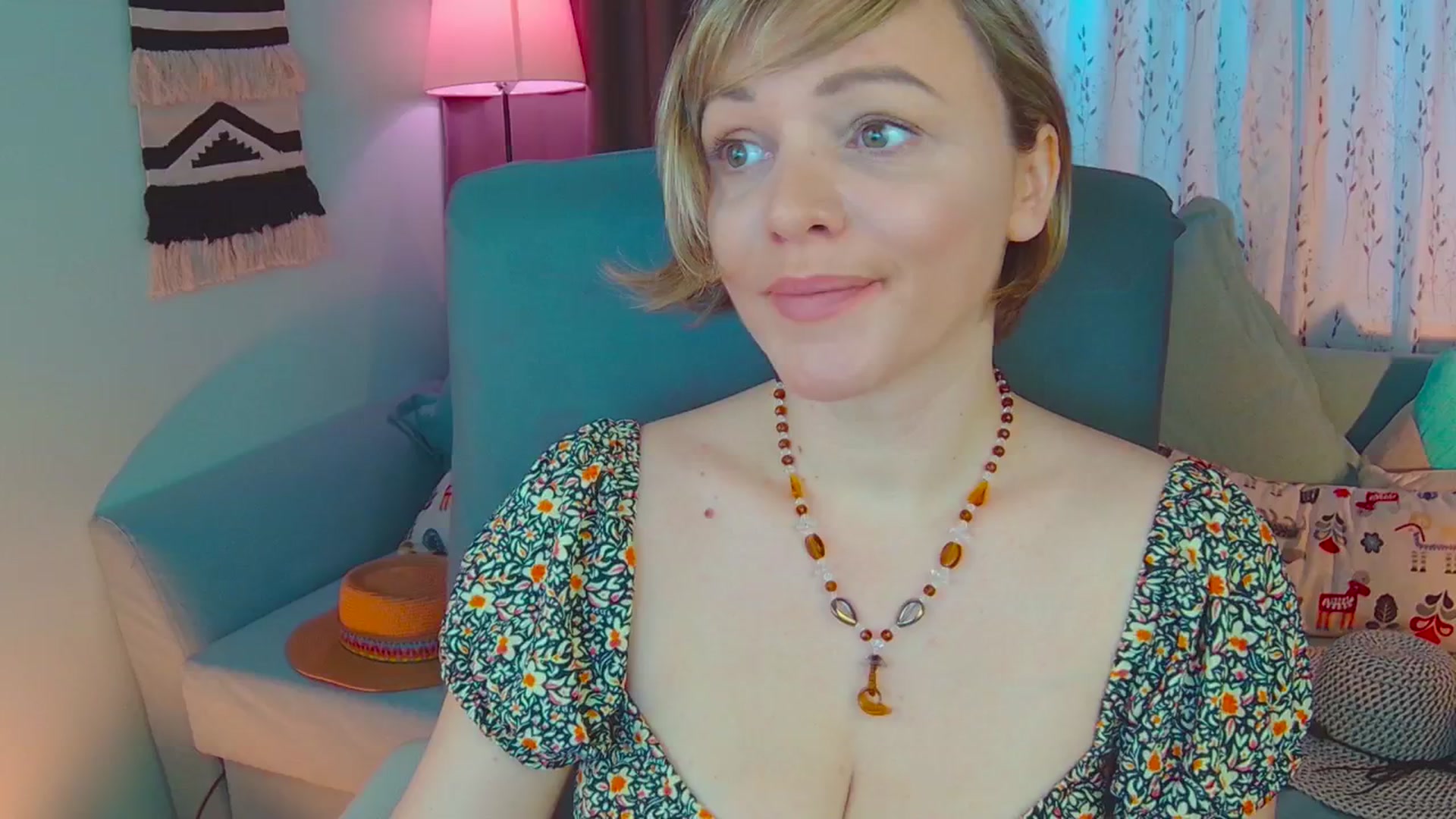 Gallery image thumbnail from SweetDazzle's myfreecams stream on, 03/04/2025, 09:32 image 10 of 20