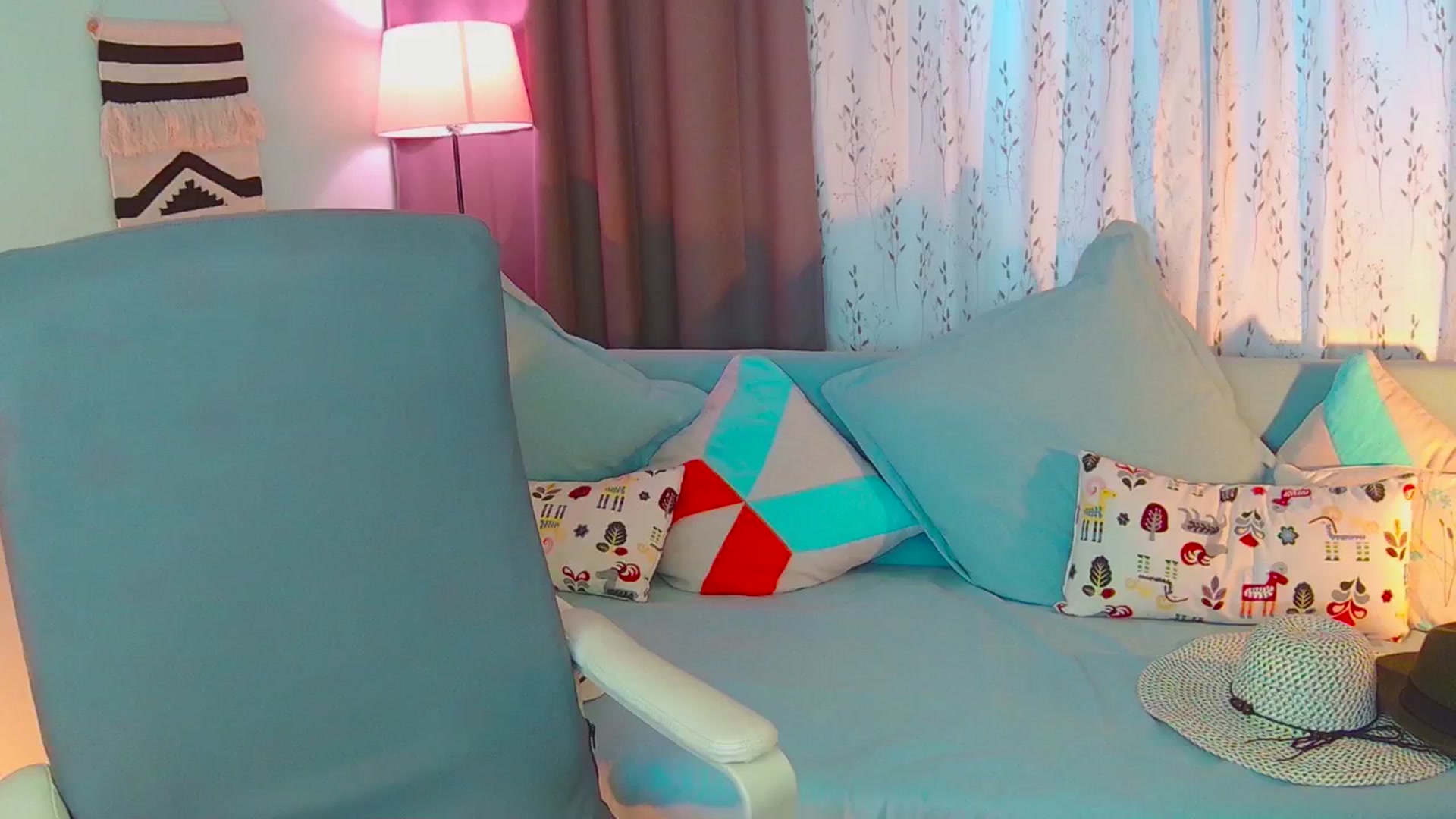 Gallery image thumbnail from SweetDazzle's myfreecams stream on, 03/04/2025, 14:14 image 17 of 20
