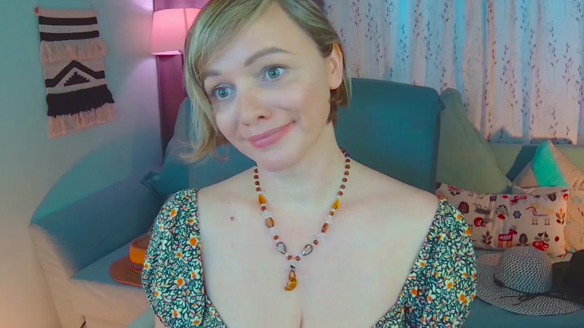 Gallery image thumbnail from SweetDazzle's myfreecams stream on, 03/04/2025, 14:14 image 18 of 20