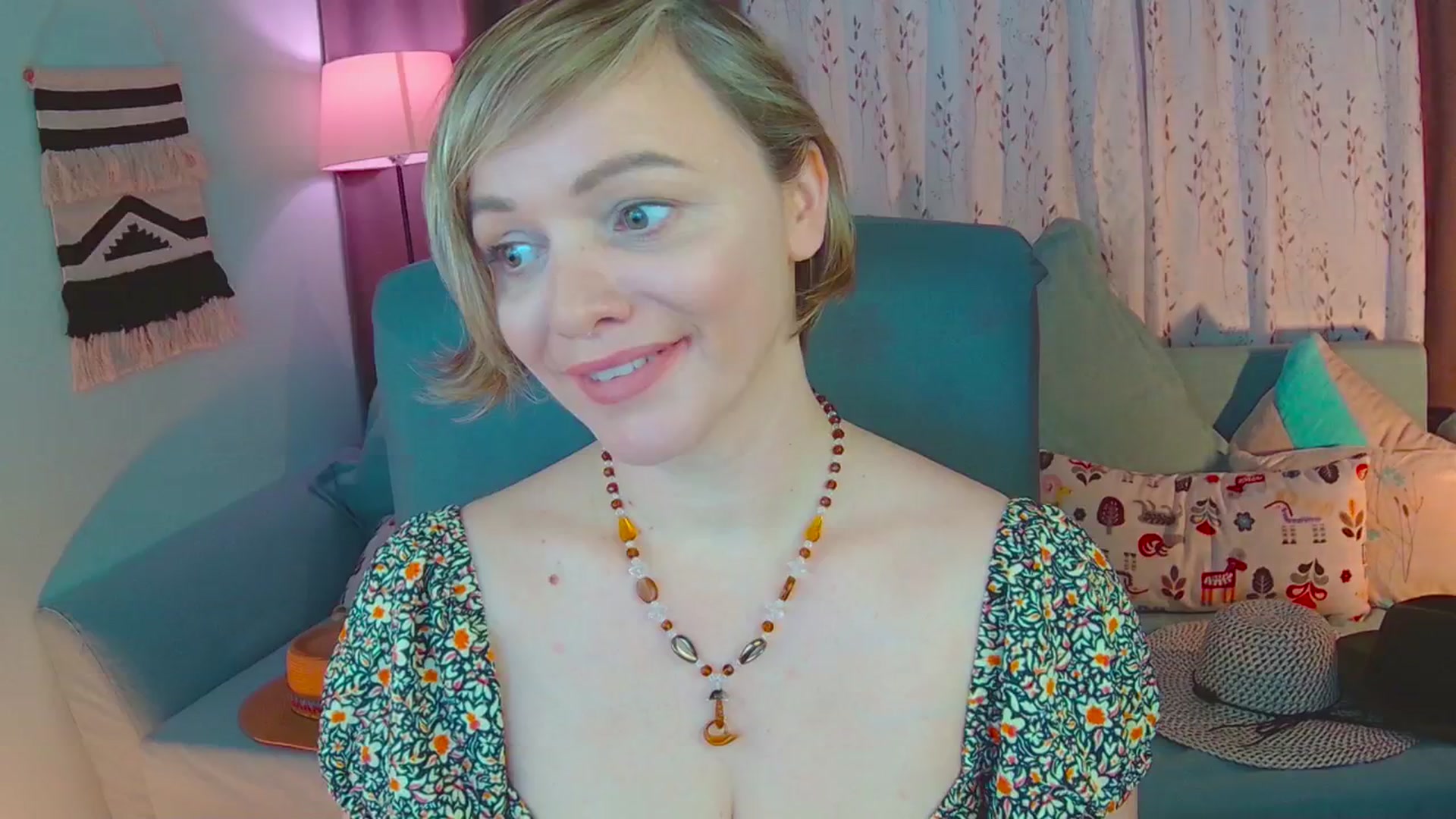 Gallery image thumbnail from SweetDazzle's myfreecams stream on, 03/04/2025, 16:02 image 13 of 20