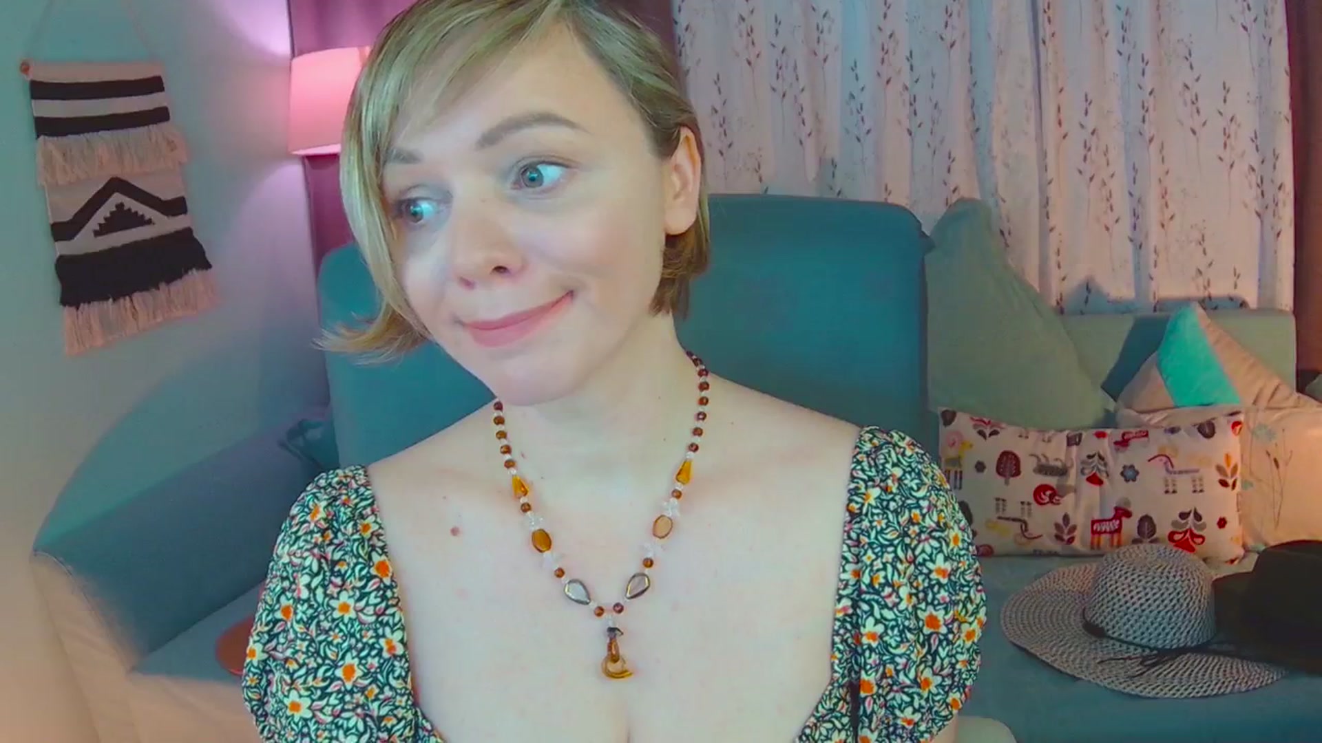 Gallery image thumbnail from SweetDazzle's myfreecams stream on, 03/04/2025, 16:02 image 6 of 20