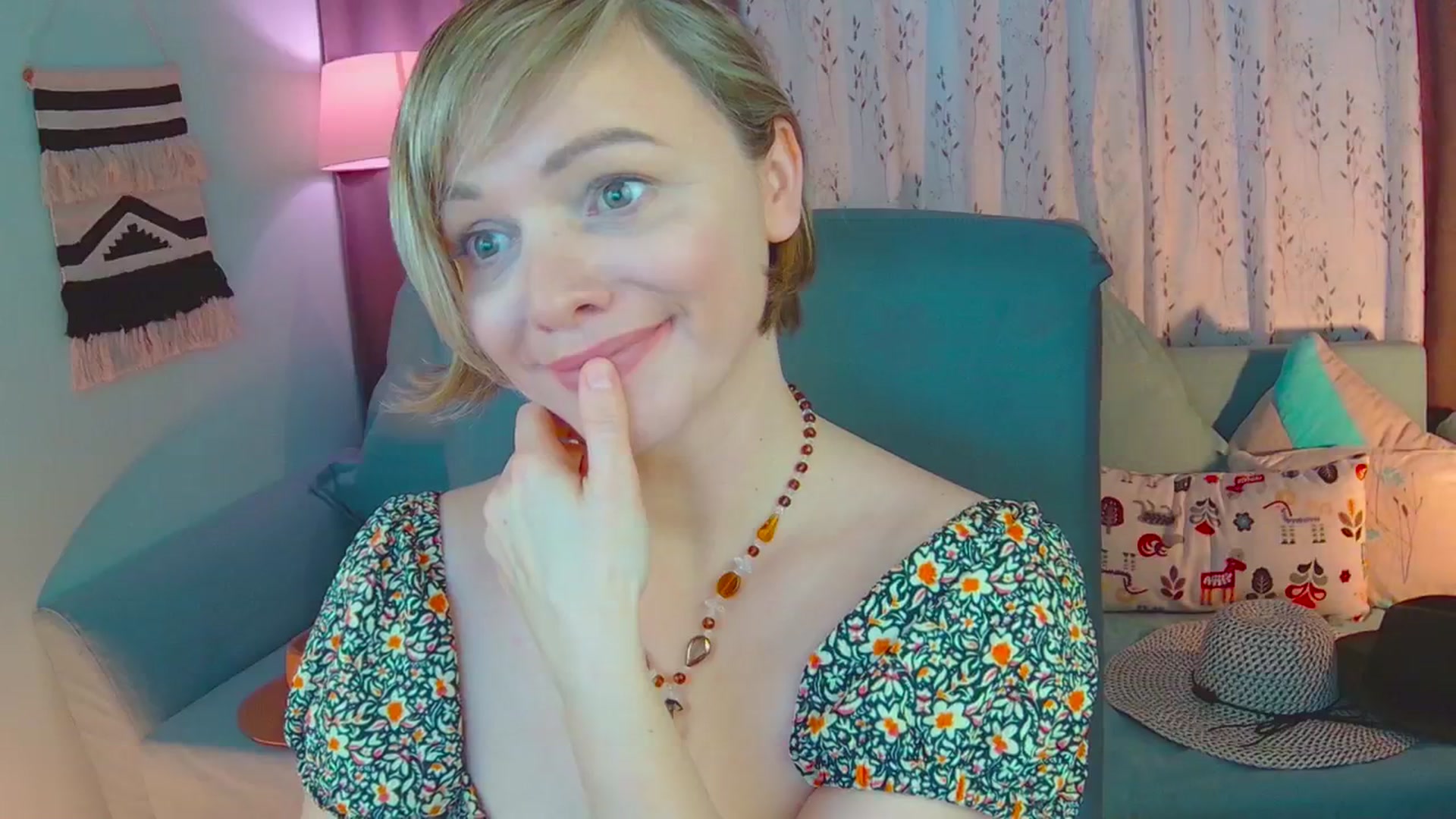 Gallery image thumbnail from SweetDazzle's myfreecams stream on, 03/04/2025, 16:02 image 5 of 20