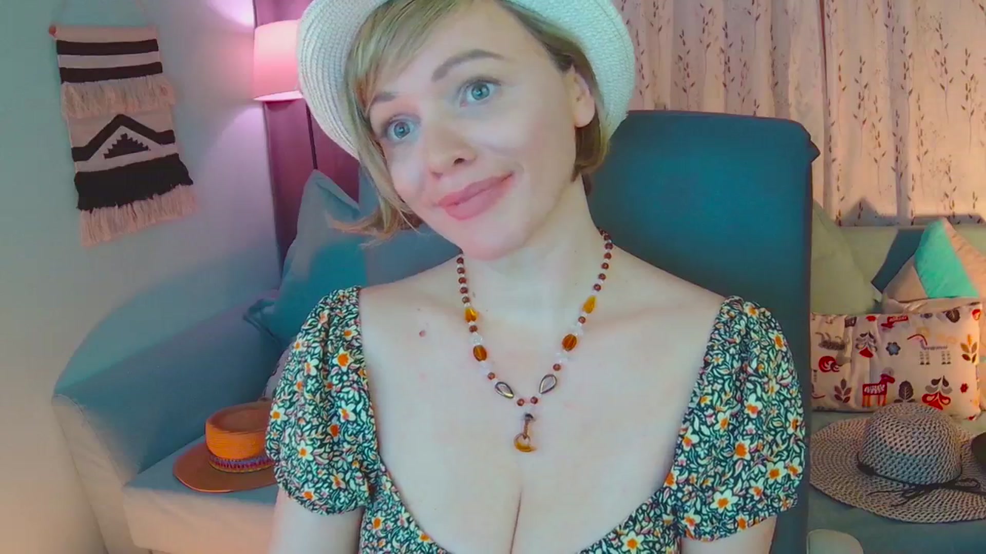 Gallery image thumbnail from SweetDazzle's myfreecams stream on, 03/04/2025, 18:12 image 19 of 20