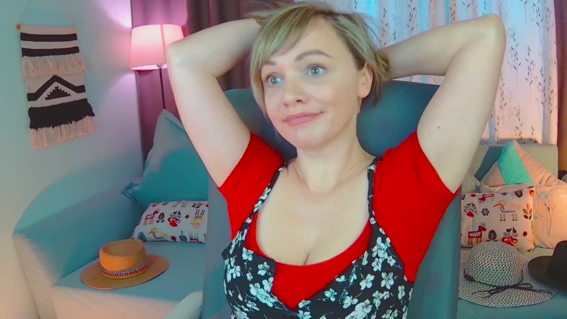 Gallery image thumbnail from SweetDazzle's myfreecams stream on, 03/05/2025, 11:46 image 12 of 20