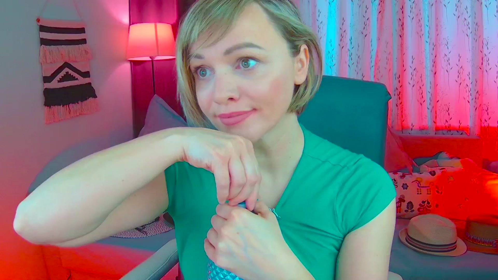 Gallery image thumbnail from SweetDazzle's myfreecams stream on, 03/06/2025, 14:14 image 1 of 20