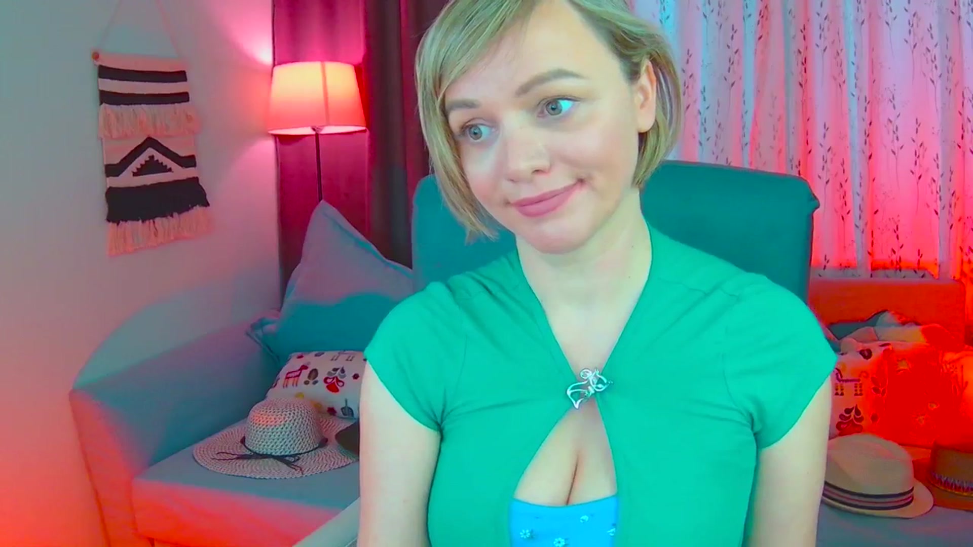 Gallery image thumbnail from SweetDazzle's myfreecams stream on, 03/06/2025, 15:19 image 20 of 20