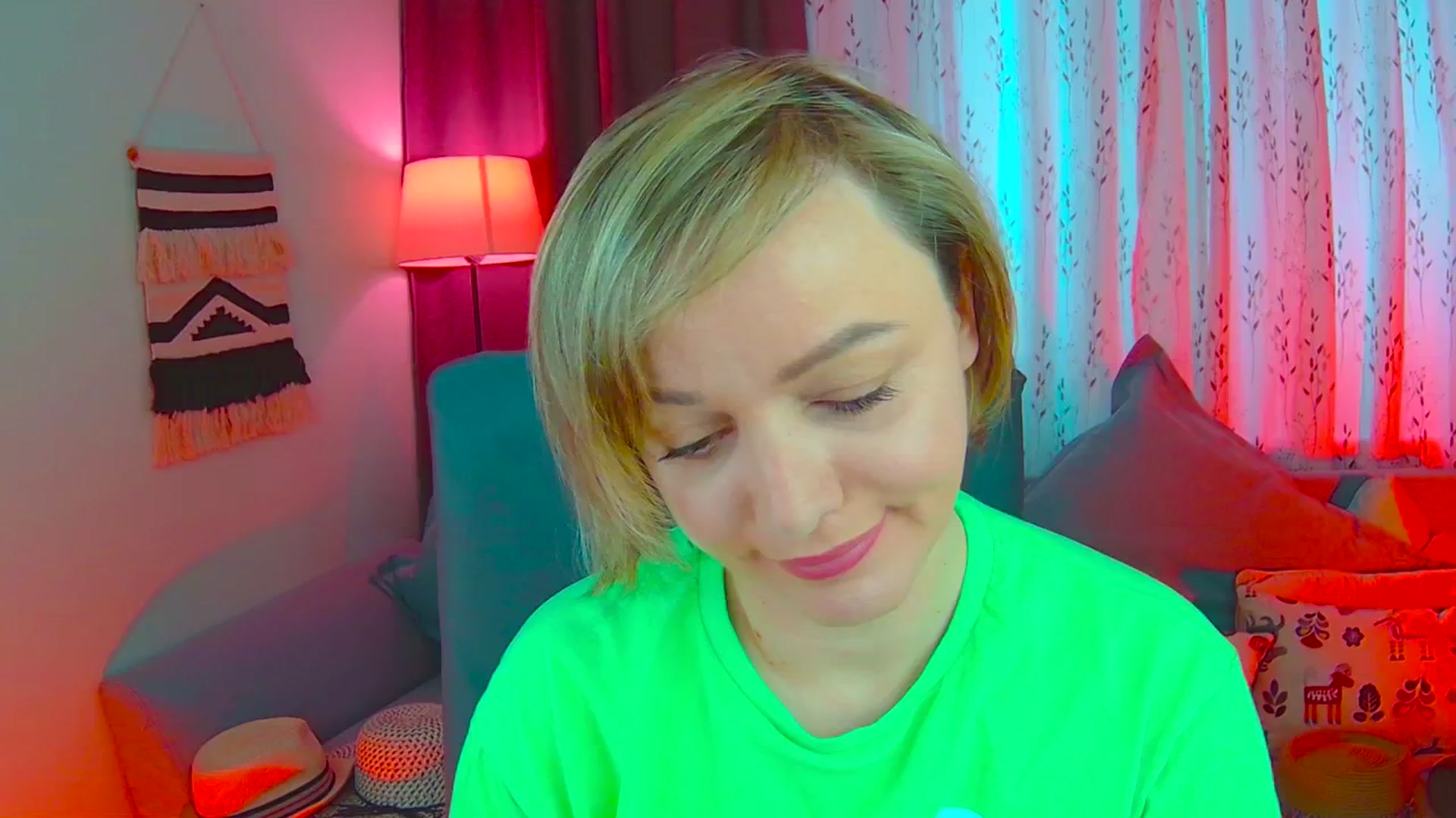 Gallery image thumbnail from SweetDazzle's myfreecams stream on, 03/10/2025, 08:20 image 19 of 20
