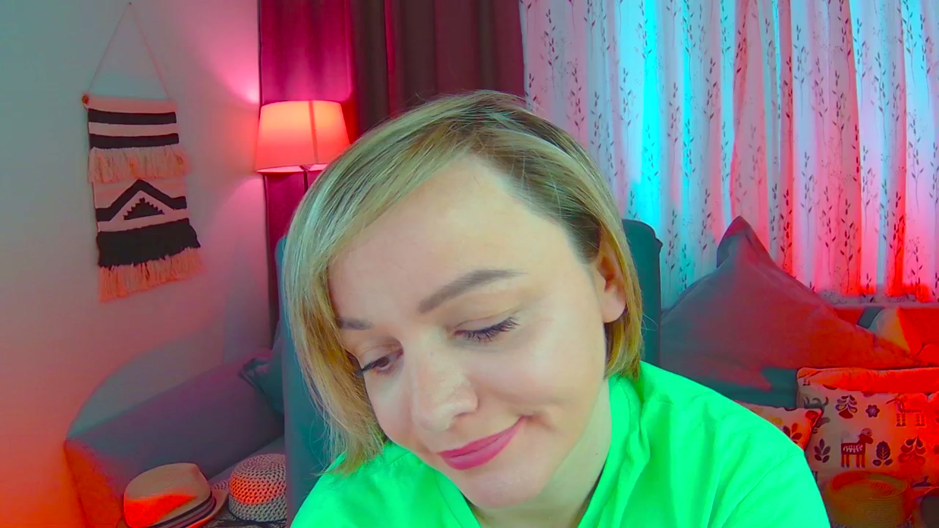 Gallery image thumbnail from SweetDazzle's myfreecams stream on, 03/10/2025, 08:20 image 20 of 20
