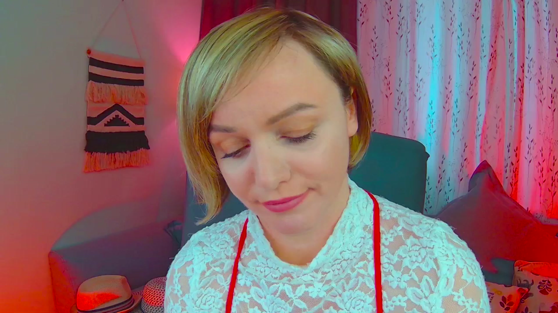 Gallery image thumbnail from SweetDazzle's myfreecams stream on, 03/10/2025, 13:00 image 1 of 20