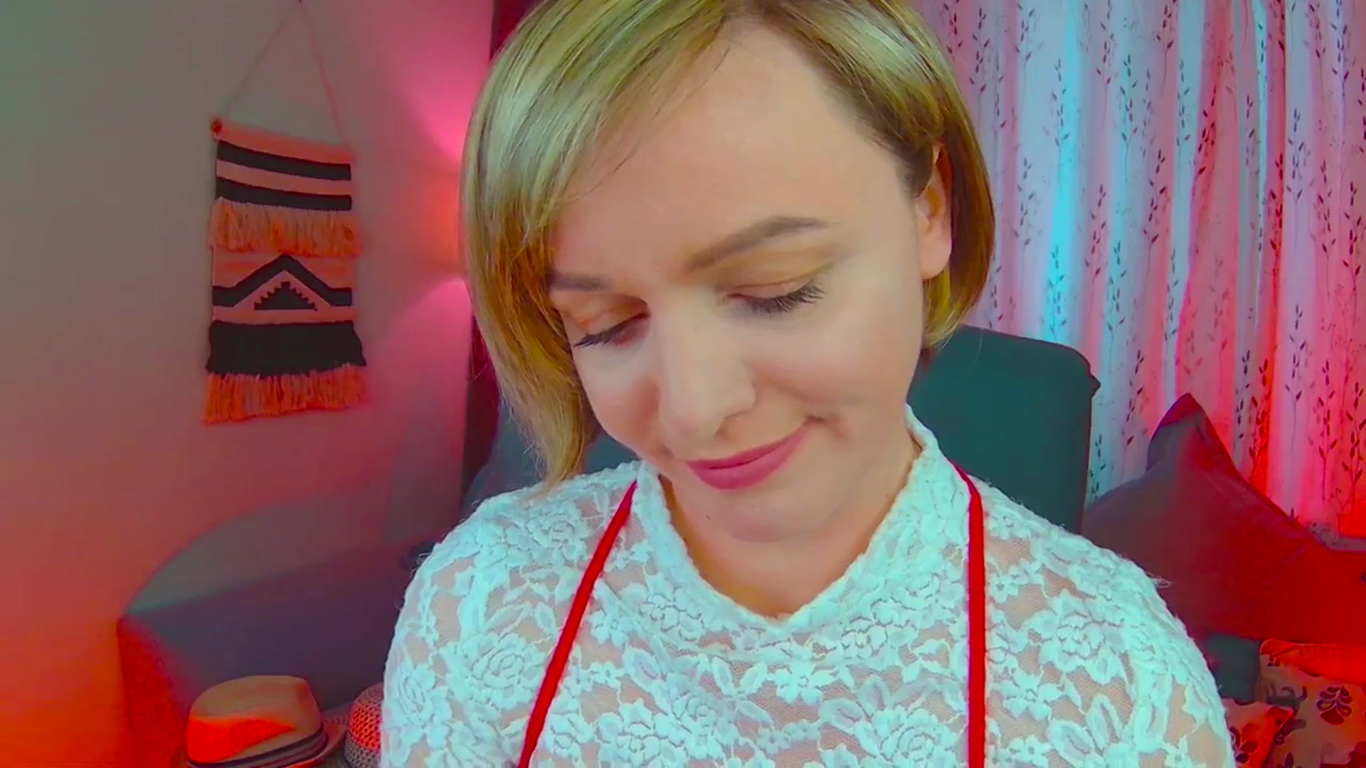 Gallery image thumbnail from SweetDazzle's myfreecams stream on, 03/10/2025, 13:00 image 7 of 20