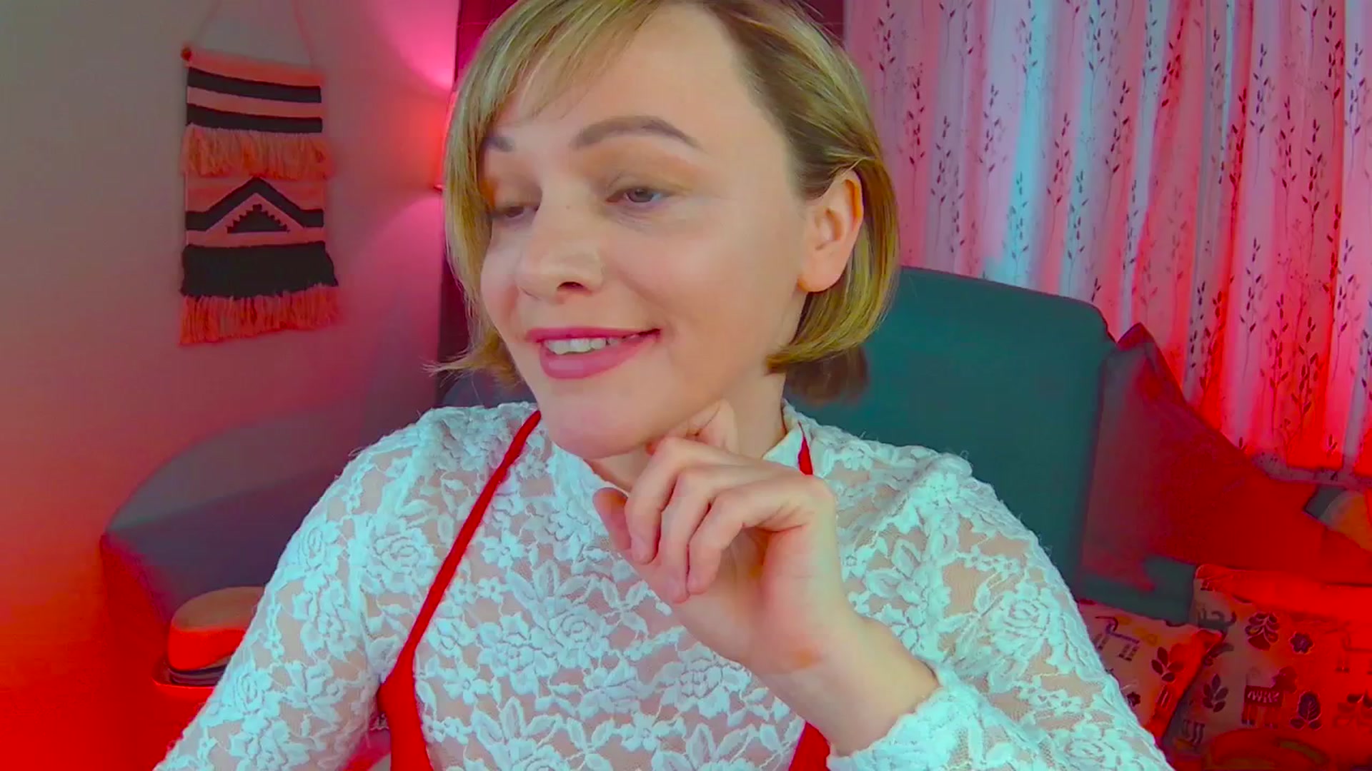 Gallery image thumbnail from SweetDazzle's myfreecams stream on, 03/10/2025, 15:03 image 15 of 20