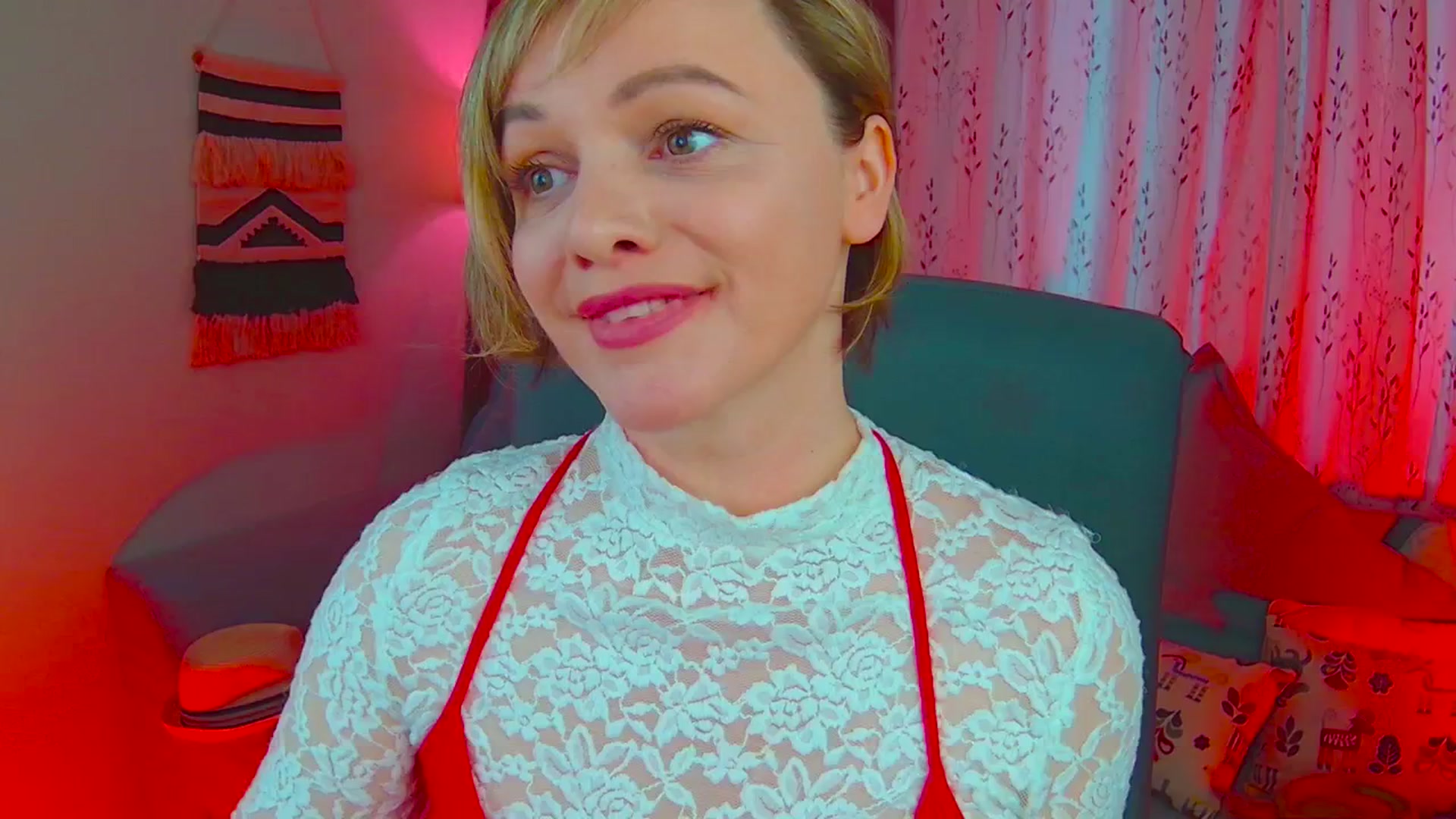 Gallery image thumbnail from SweetDazzle's myfreecams stream on, 03/10/2025, 15:03 image 18 of 20