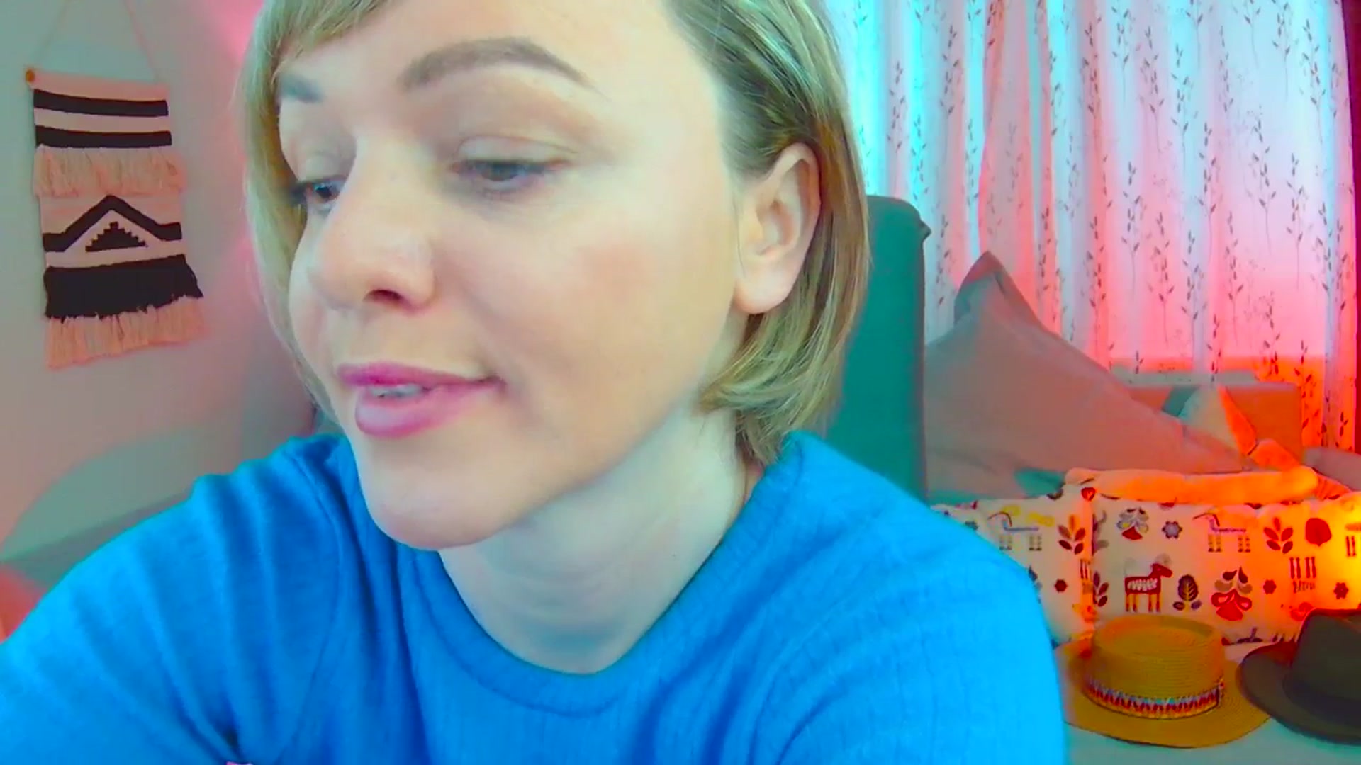 Gallery image thumbnail from SweetDazzle's myfreecams stream on, 03/13/2025, 10:54 image 10 of 20
