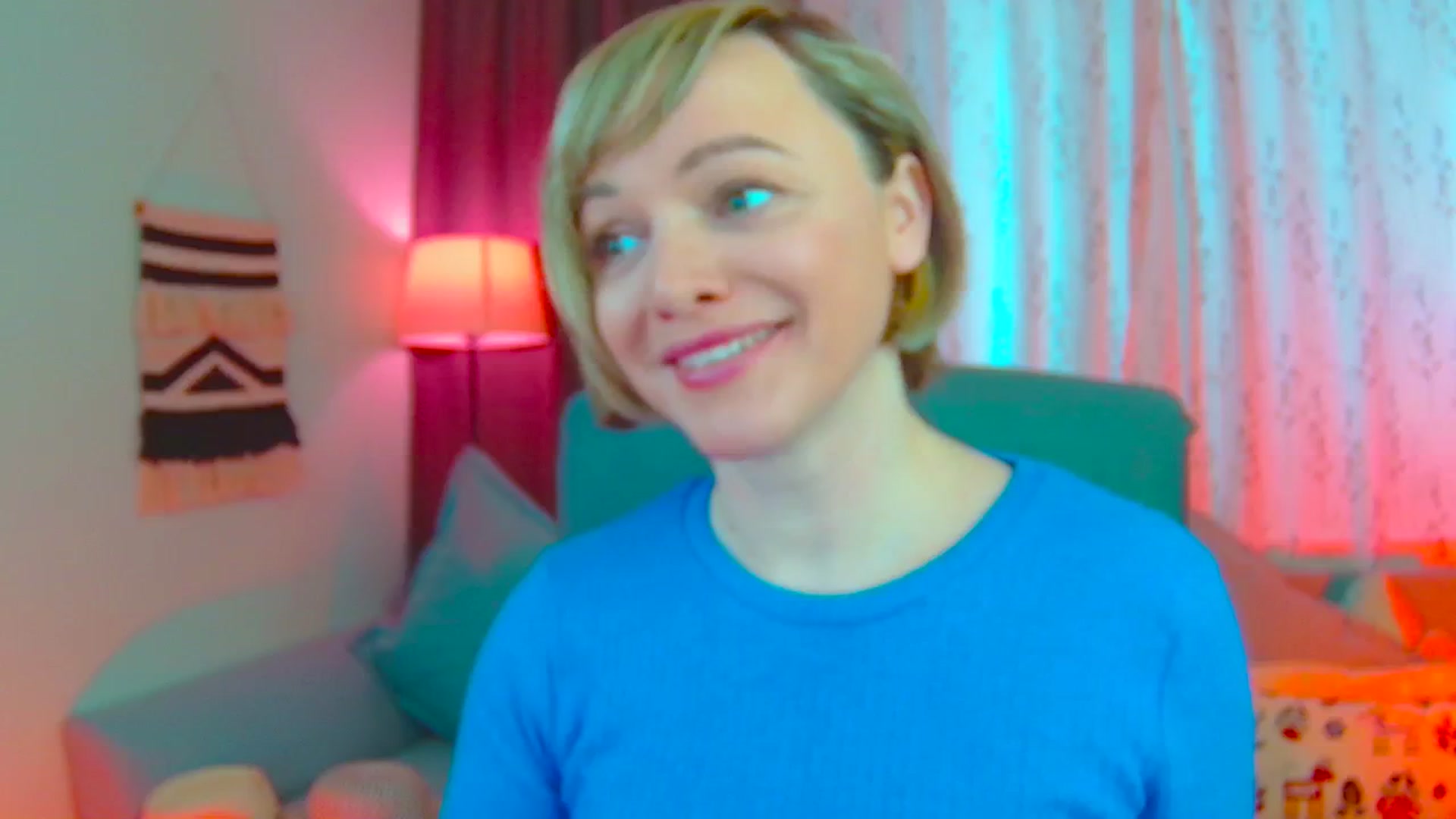 Gallery image thumbnail from SweetDazzle's myfreecams stream on, 03/13/2025, 11:36 image 6 of 20