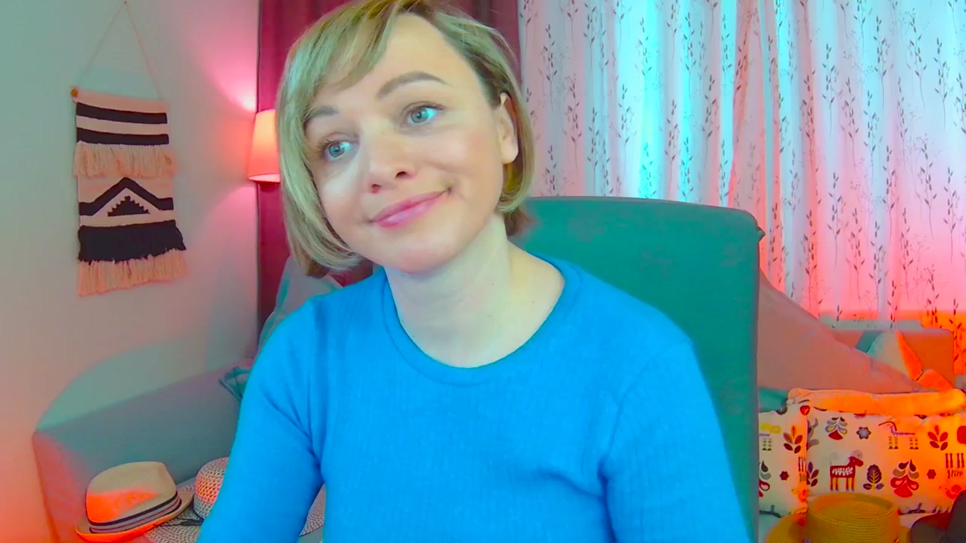 Gallery image thumbnail from SweetDazzle's myfreecams stream on, 03/13/2025, 11:36 image 11 of 20