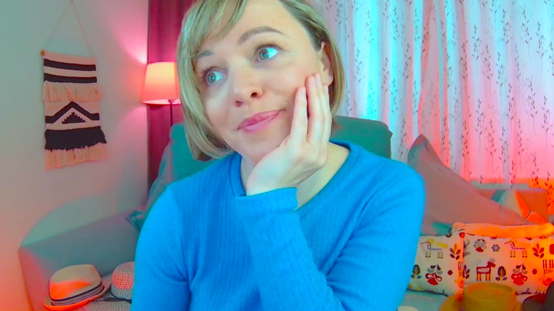 Gallery image thumbnail from SweetDazzle's myfreecams stream on, 03/13/2025, 11:36 image 8 of 20