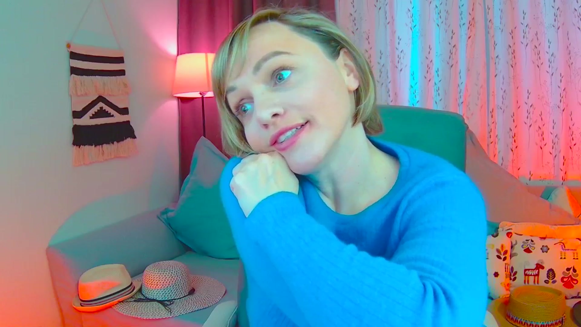 Gallery image thumbnail from SweetDazzle's myfreecams stream on, 03/13/2025, 14:34 image 19 of 20