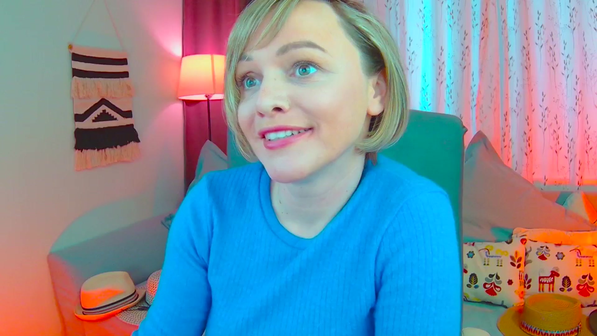 Gallery image thumbnail from SweetDazzle's myfreecams stream on, 03/13/2025, 14:34 image 10 of 20