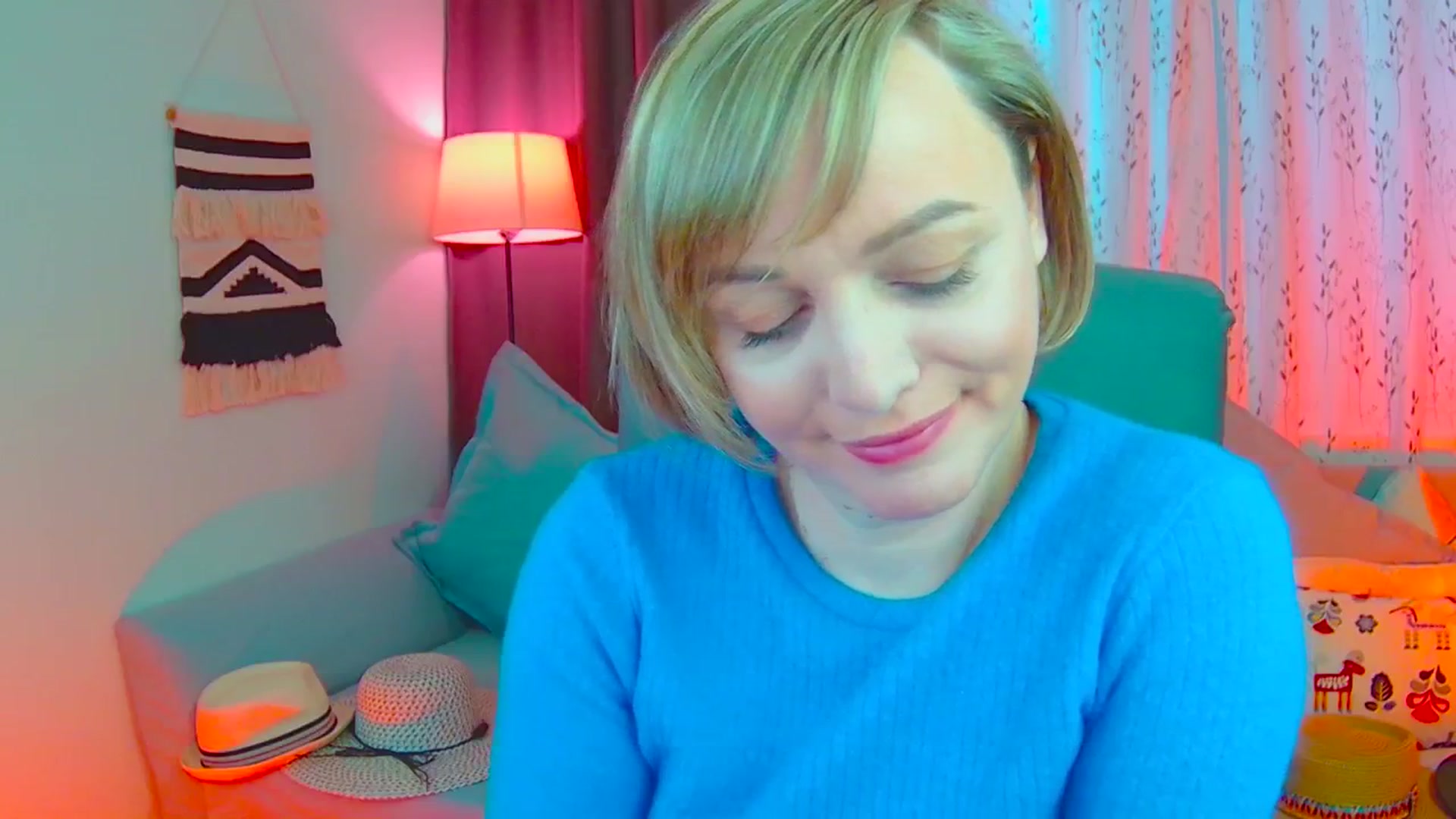 Gallery image thumbnail from SweetDazzle's myfreecams stream on, 03/13/2025, 14:34 image 16 of 20