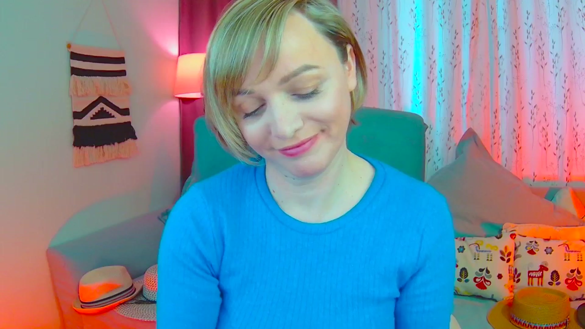 Gallery image thumbnail from SweetDazzle's myfreecams stream on, 03/13/2025, 14:34 image 12 of 20
