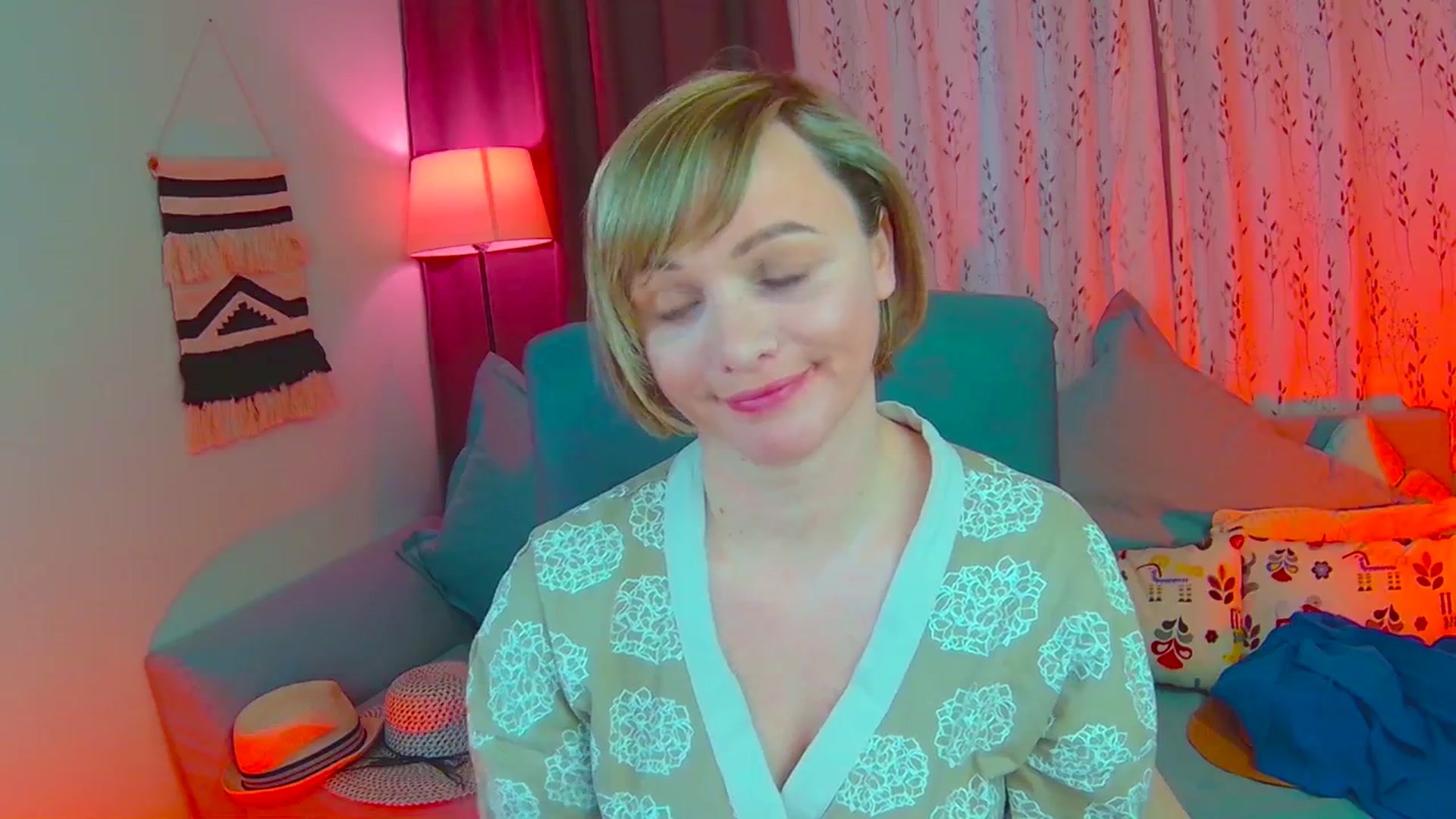 Gallery image thumbnail from SweetDazzle's myfreecams stream on, 03/13/2025, 15:13 image 11 of 20