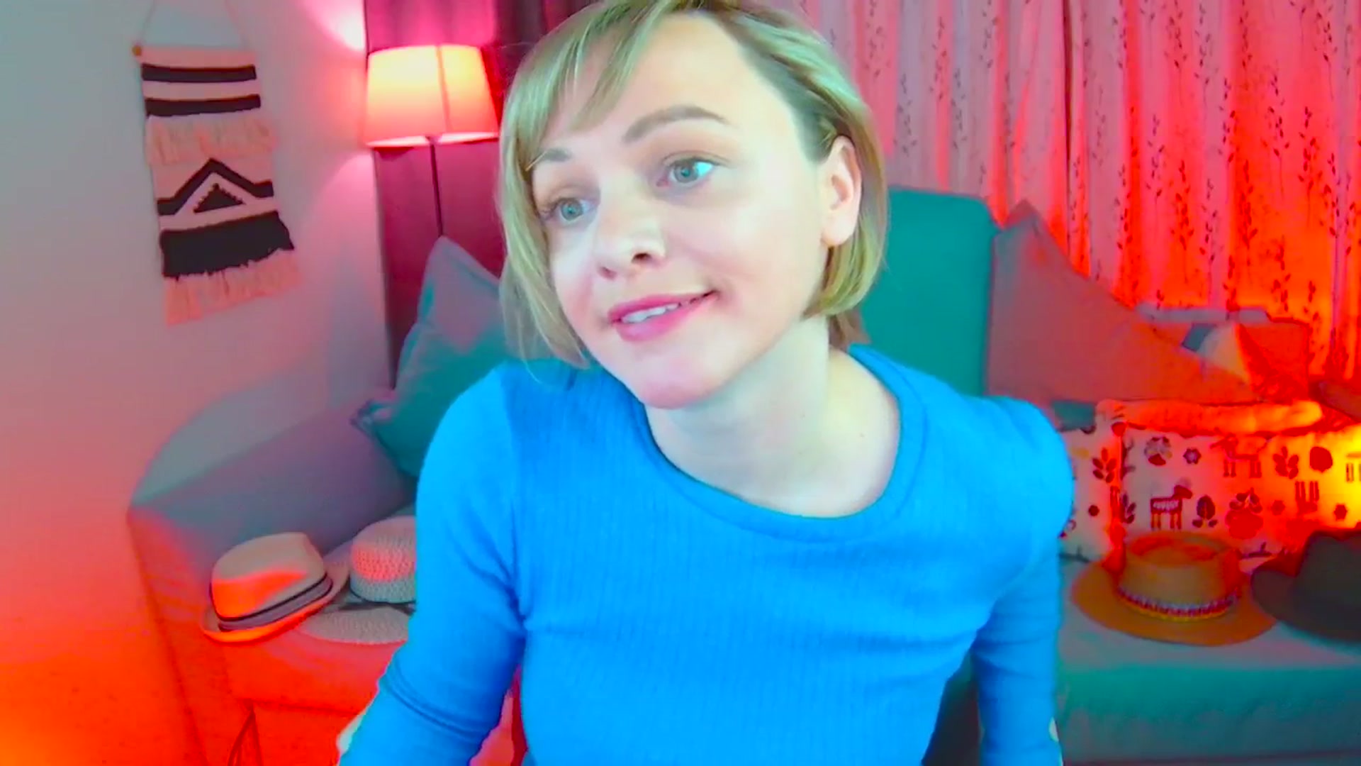 Gallery image thumbnail from SweetDazzle's myfreecams stream on, 03/13/2025, 16:38 image 18 of 20