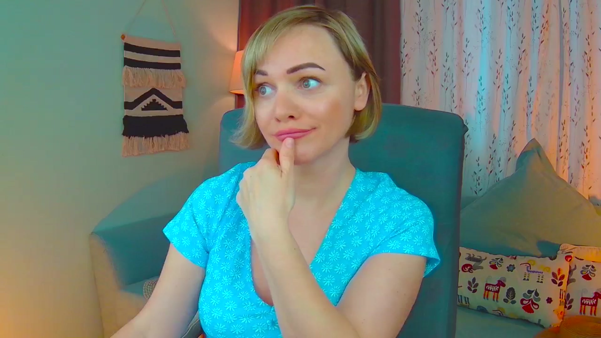 Gallery image thumbnail from SweetDazzle's myfreecams stream on, 03/17/2025, 14:30 image 6 of 20