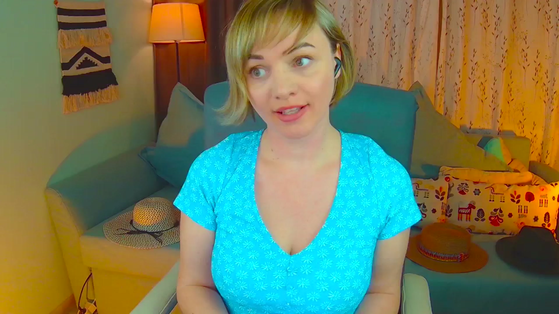 Gallery image thumbnail from SweetDazzle's myfreecams stream on, 03/17/2025, 17:10 image 2 of 20