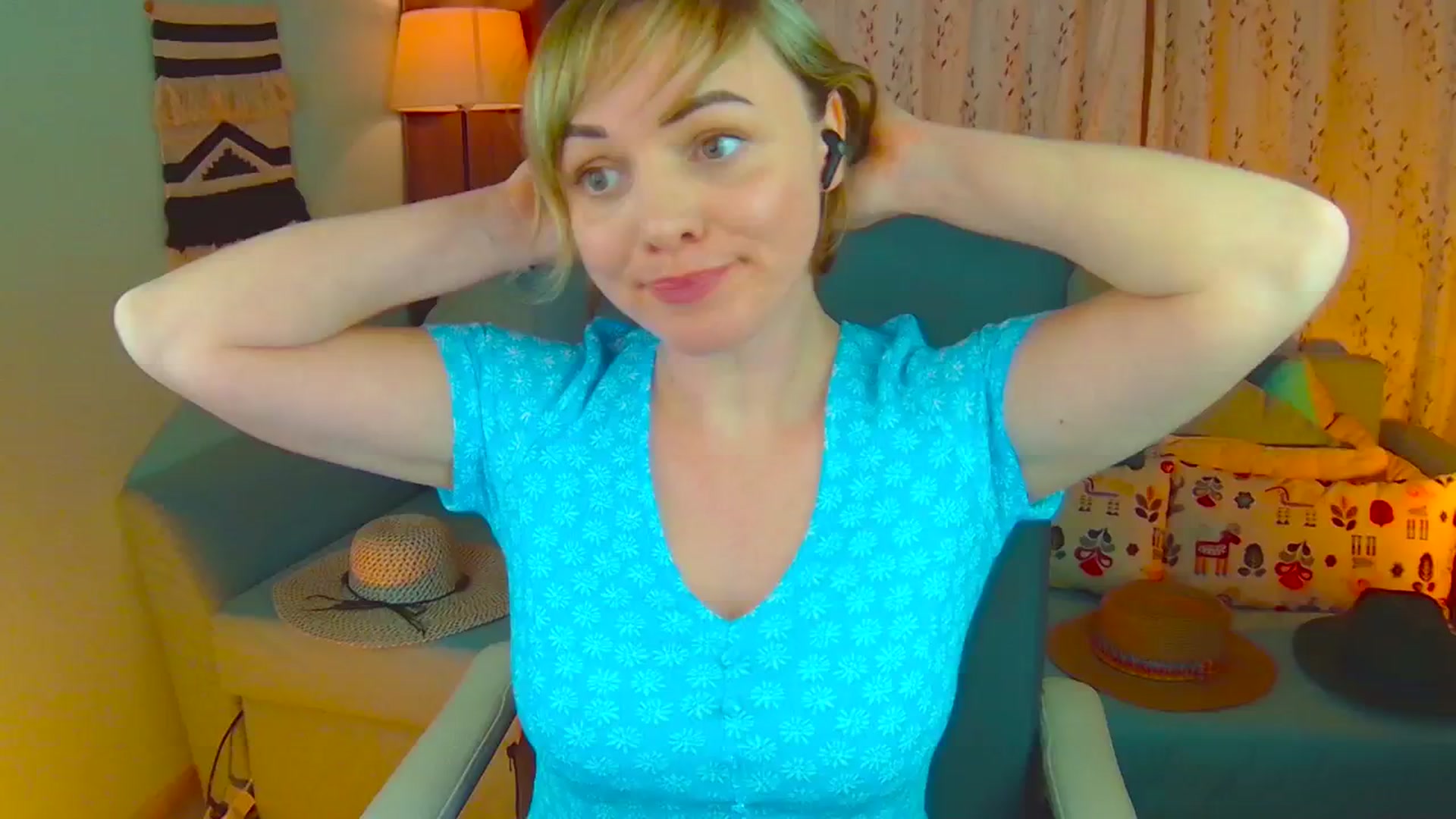Gallery image thumbnail from SweetDazzle's myfreecams stream on, 03/17/2025, 17:10 image 19 of 20