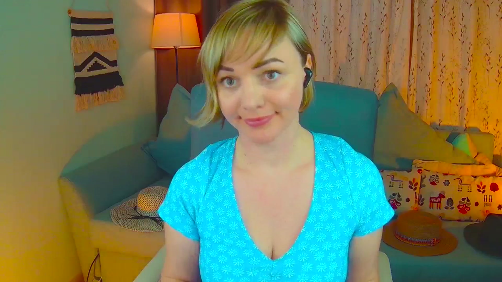 Gallery image thumbnail from SweetDazzle's myfreecams stream on, 03/17/2025, 17:23 image 18 of 20