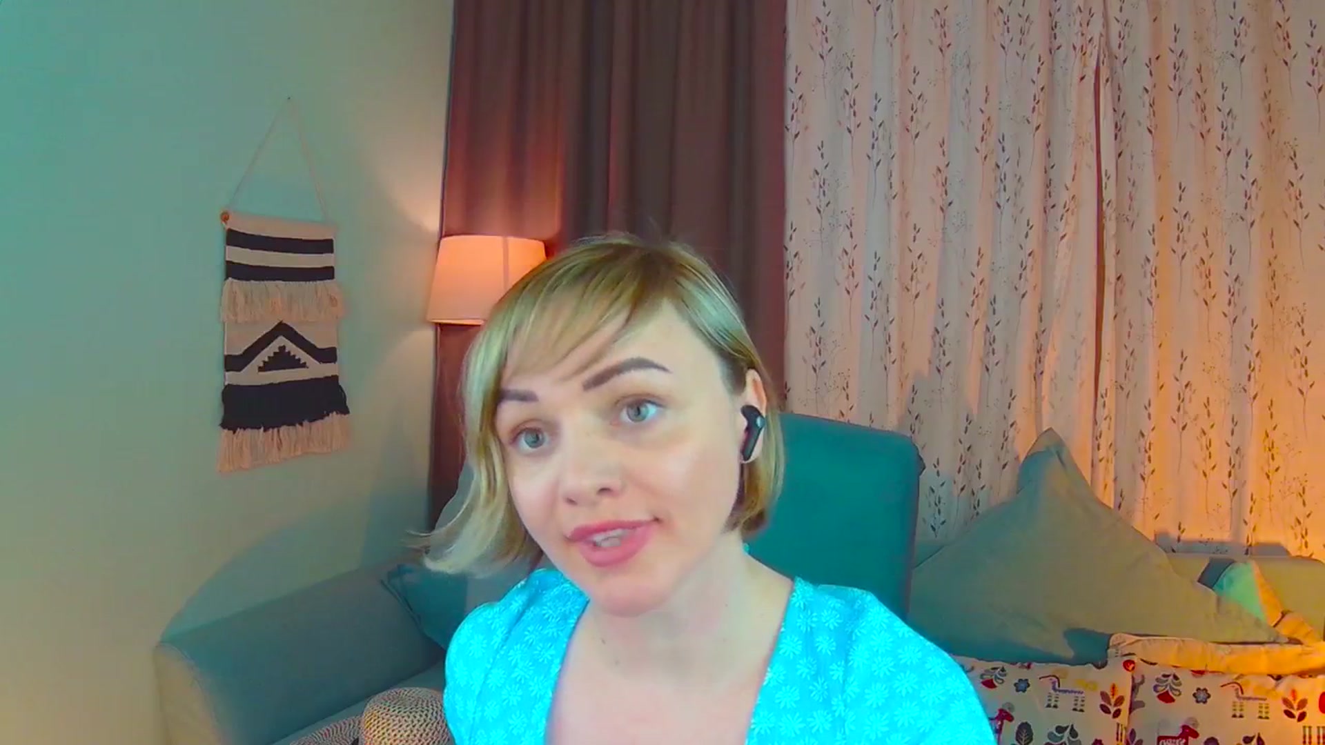 Gallery image thumbnail from SweetDazzle's myfreecams stream on, 03/17/2025, 17:23 image 10 of 20