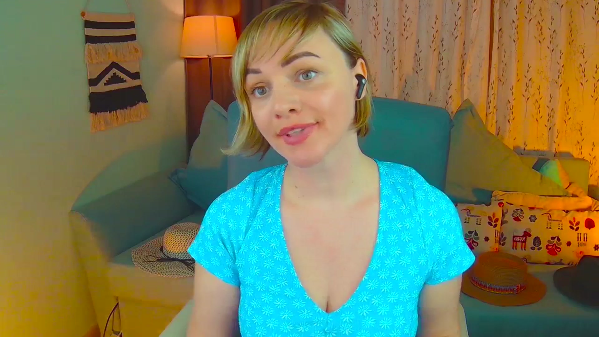 Gallery image thumbnail from SweetDazzle's myfreecams stream on, 03/17/2025, 17:23 image 17 of 20