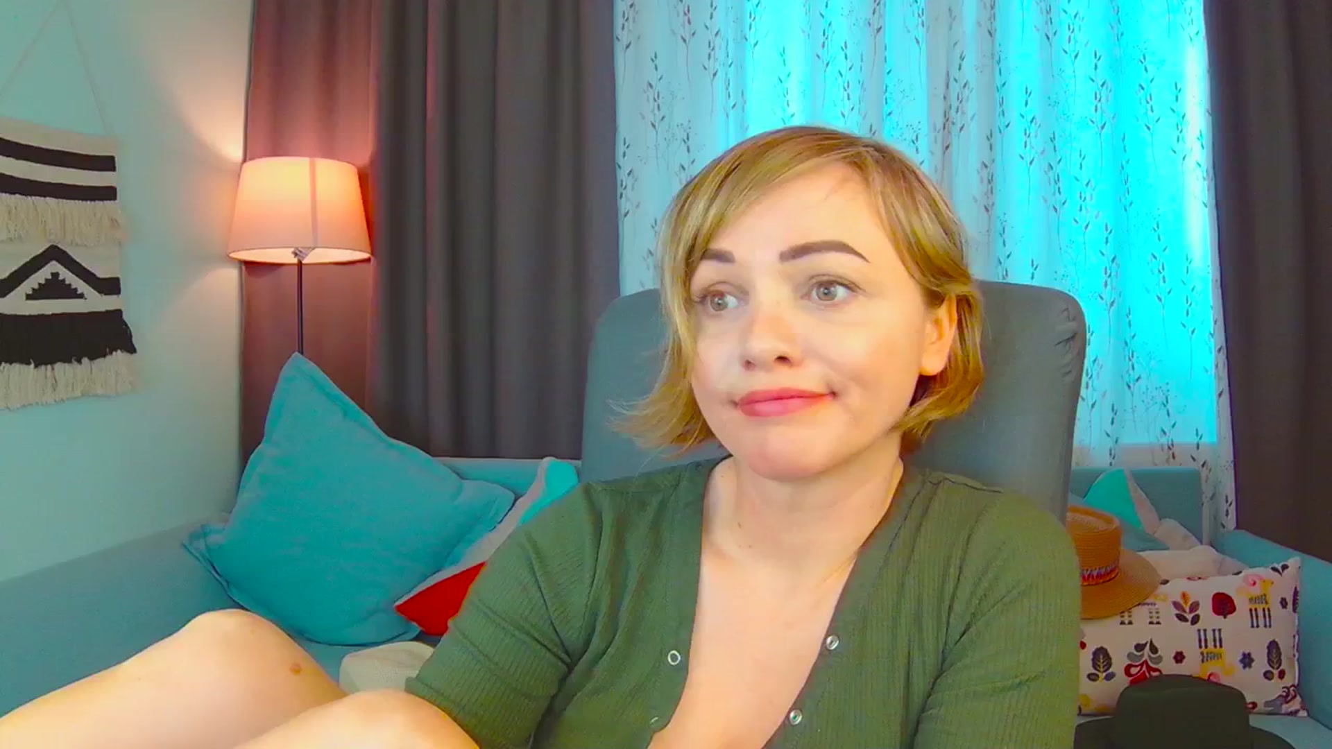 Gallery image thumbnail from SweetDazzle's myfreecams stream on, 03/18/2025, 13:08 image 19 of 20