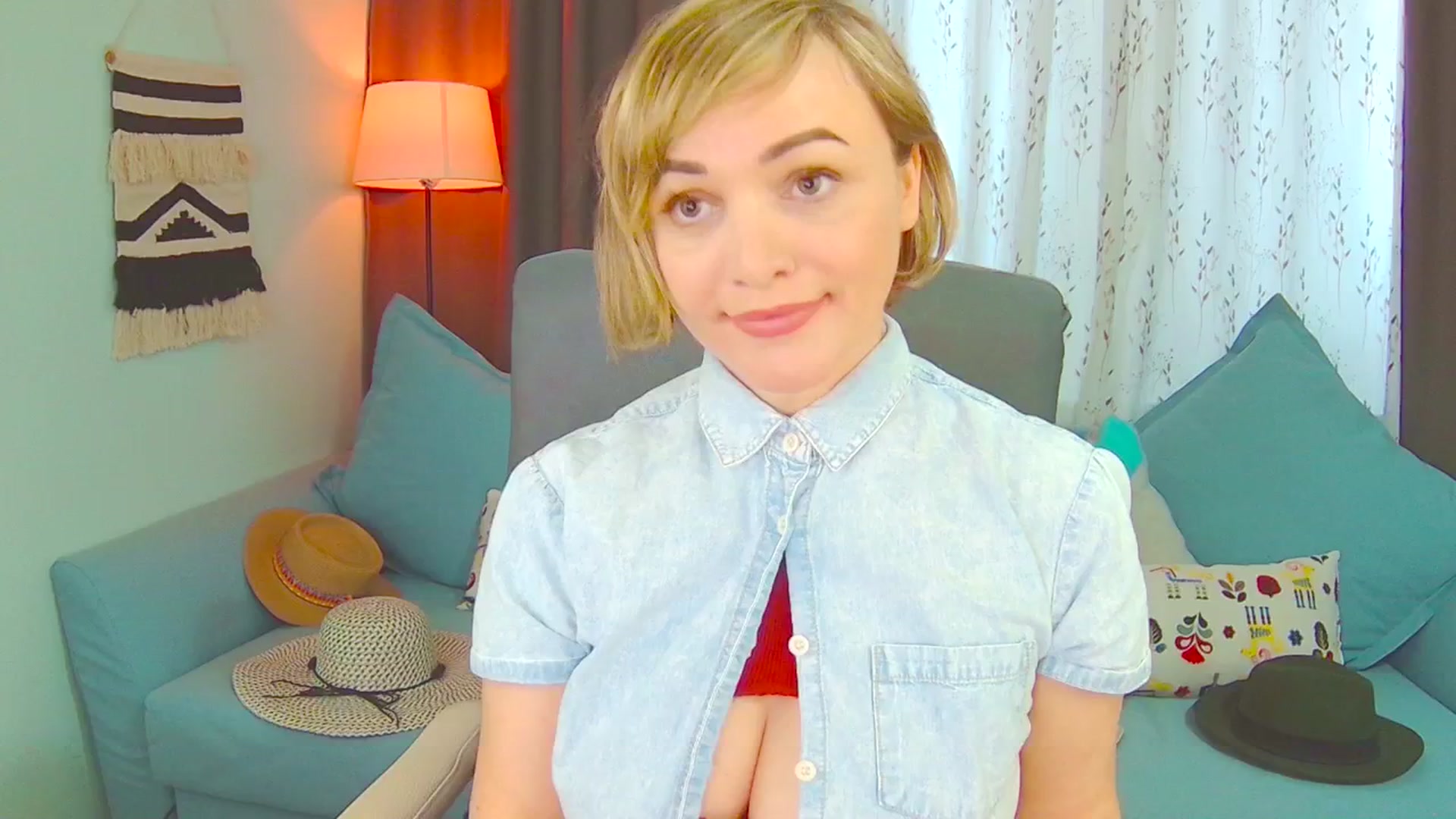 Gallery image thumbnail from SweetDazzle's myfreecams stream on, 03/19/2025, 11:37 image 20 of 20
