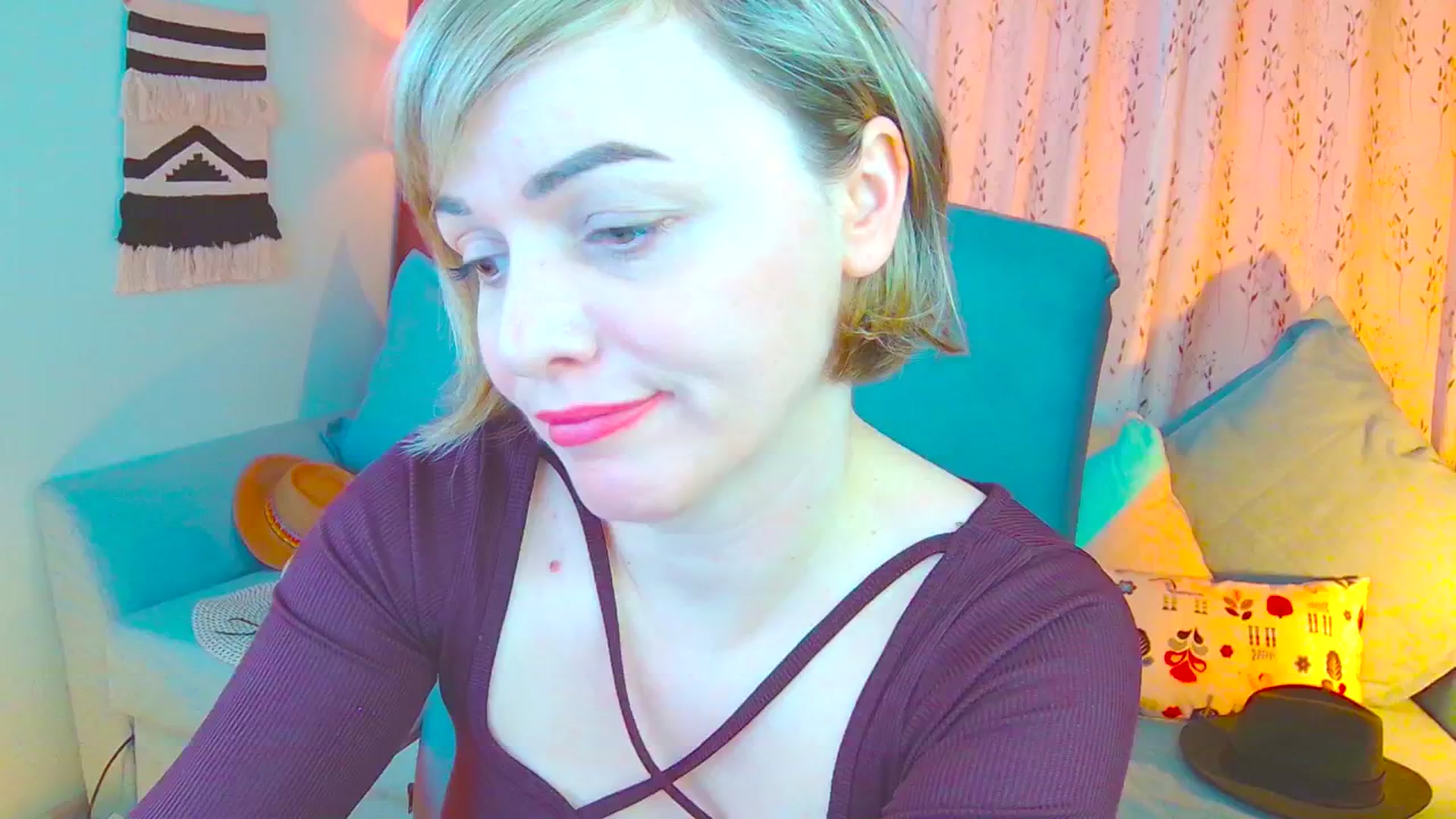 Gallery image thumbnail from SweetDazzle's myfreecams stream on, 03/20/2025, 13:02 image 6 of 20