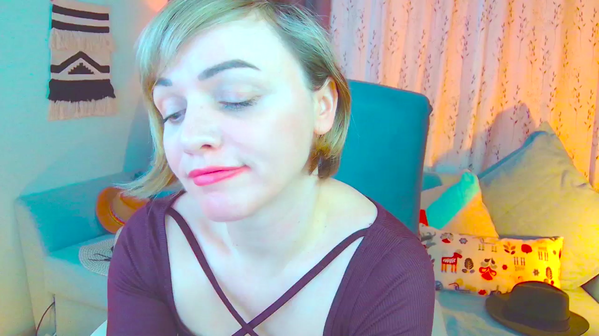 Gallery image thumbnail from SweetDazzle's myfreecams stream on, 03/20/2025, 13:02 image 10 of 20