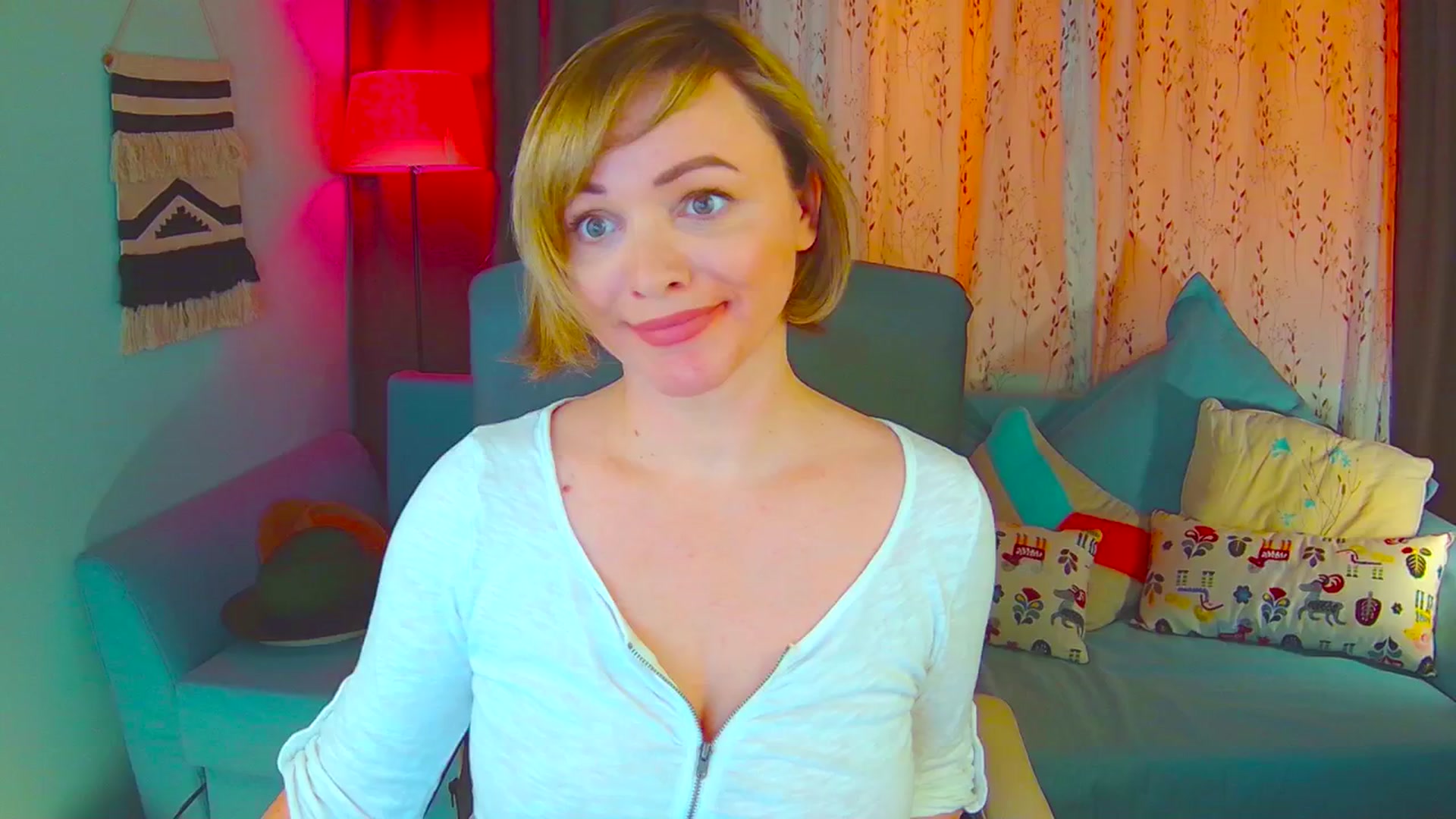 Gallery image thumbnail from SweetDazzle's myfreecams stream on, 04/07/2025, 08:46 image 20 of 20