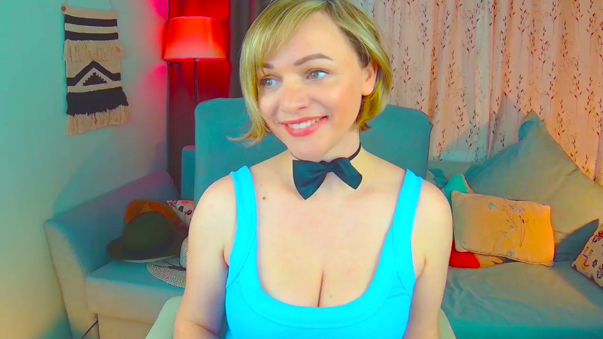 Gallery image thumbnail from SweetDazzle's myfreecams stream on, 04/08/2025, 11:05 image 9 of 20